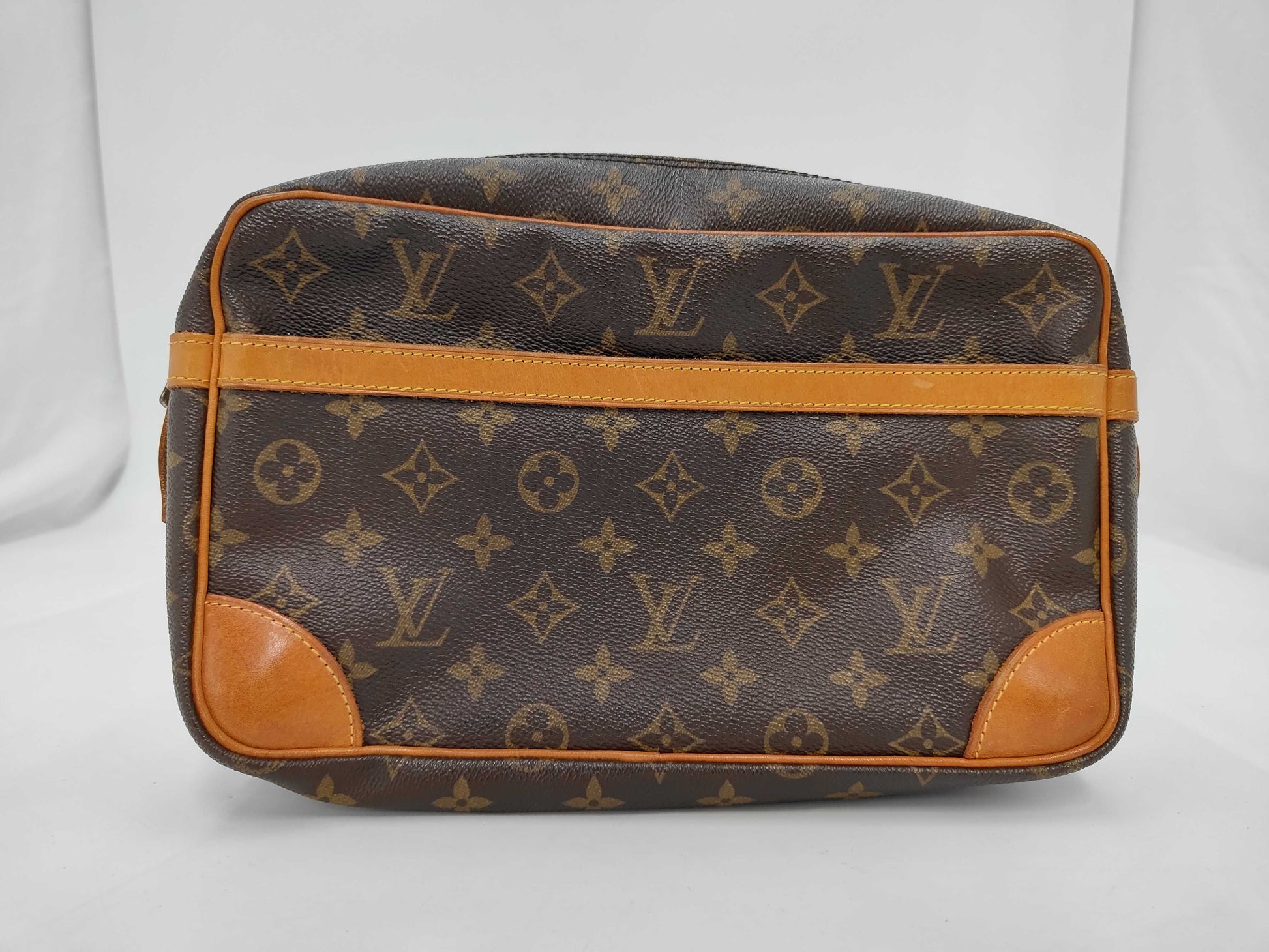 LOUIS VUITTON Truss Toilette 28 Second Bag