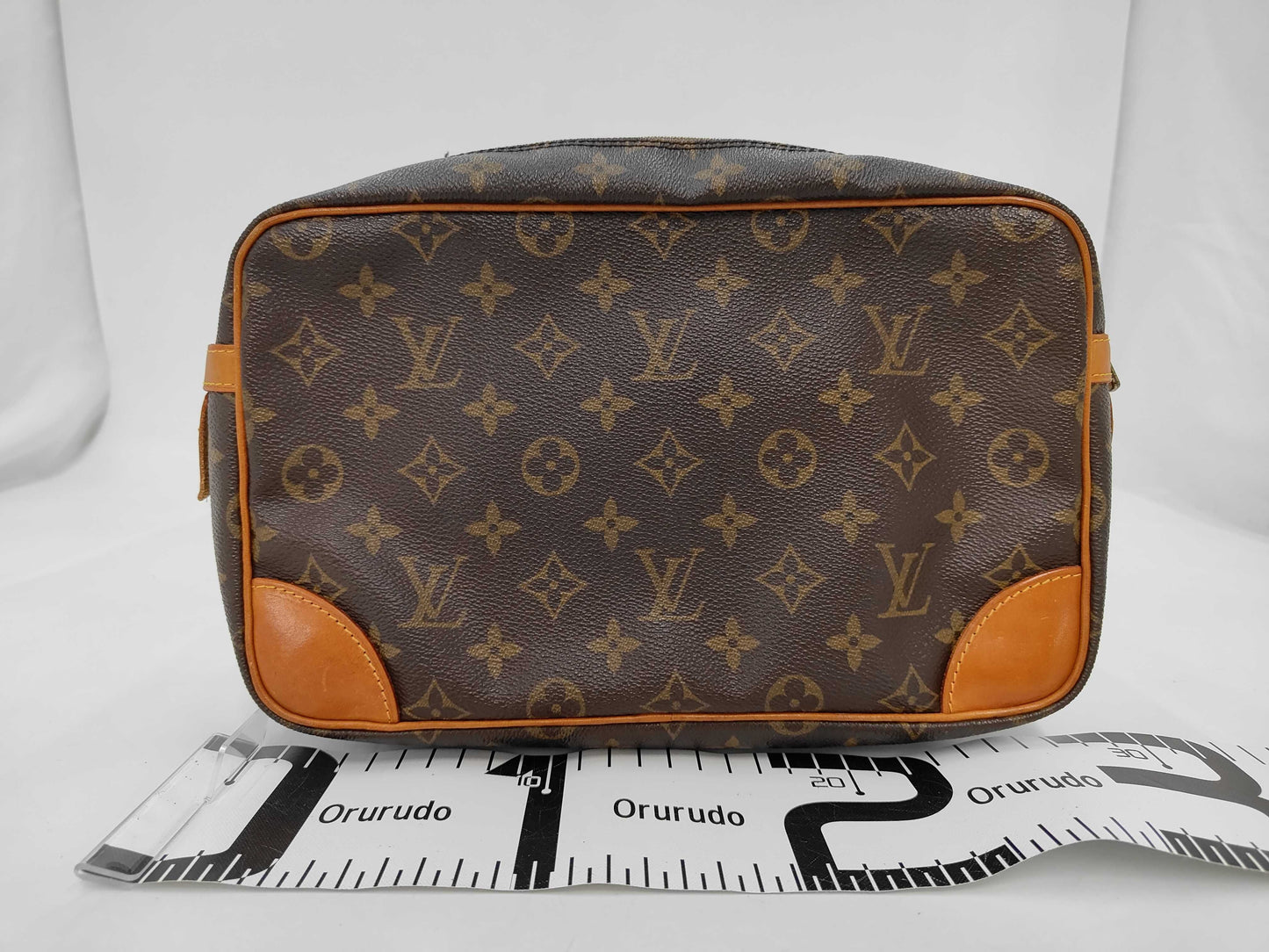 LOUIS VUITTON Truss Toilette 28 Second Bag
