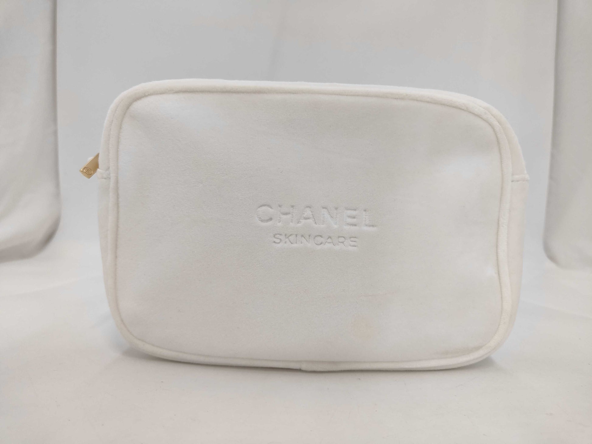 CHANEL SKINCARE Pouch