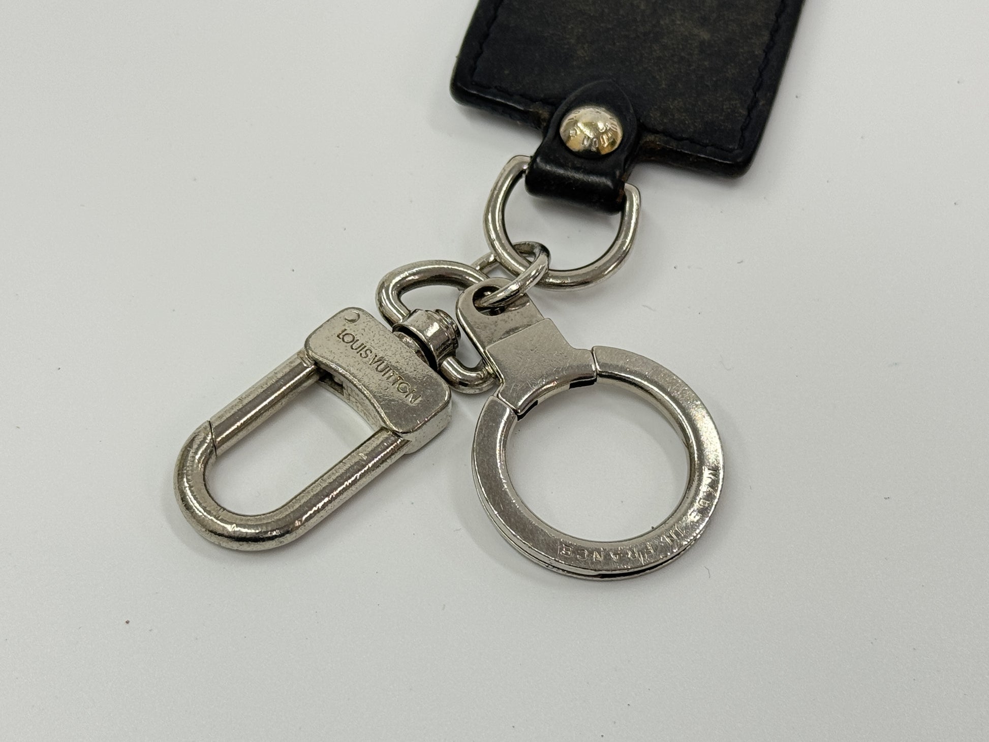 LOUIS VUITTON LV Key Ring Keychain Key Case Keychain