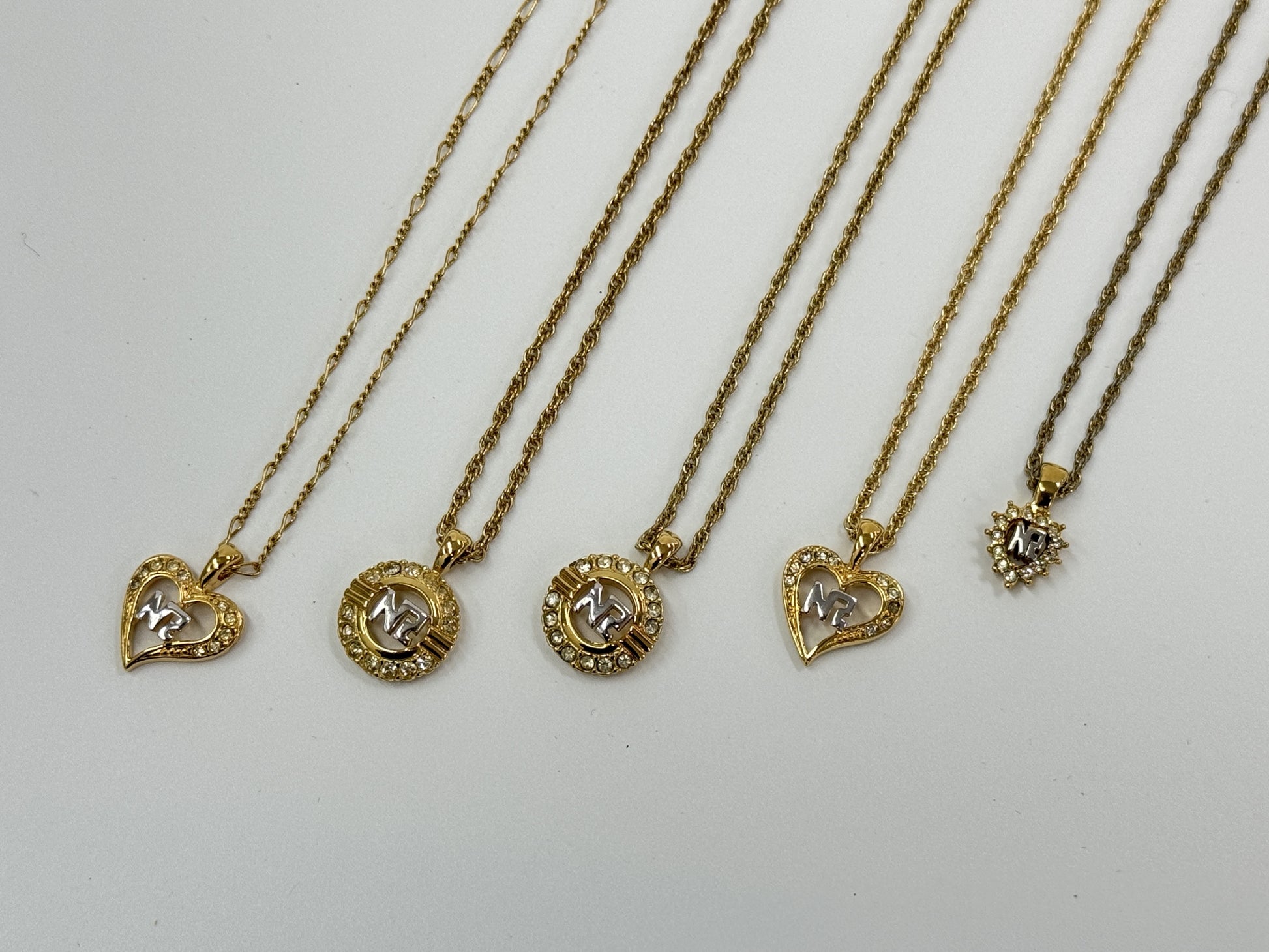 NINA RICCI Gold Pendant 5-Piece Set Accessories Set Accessories Set 