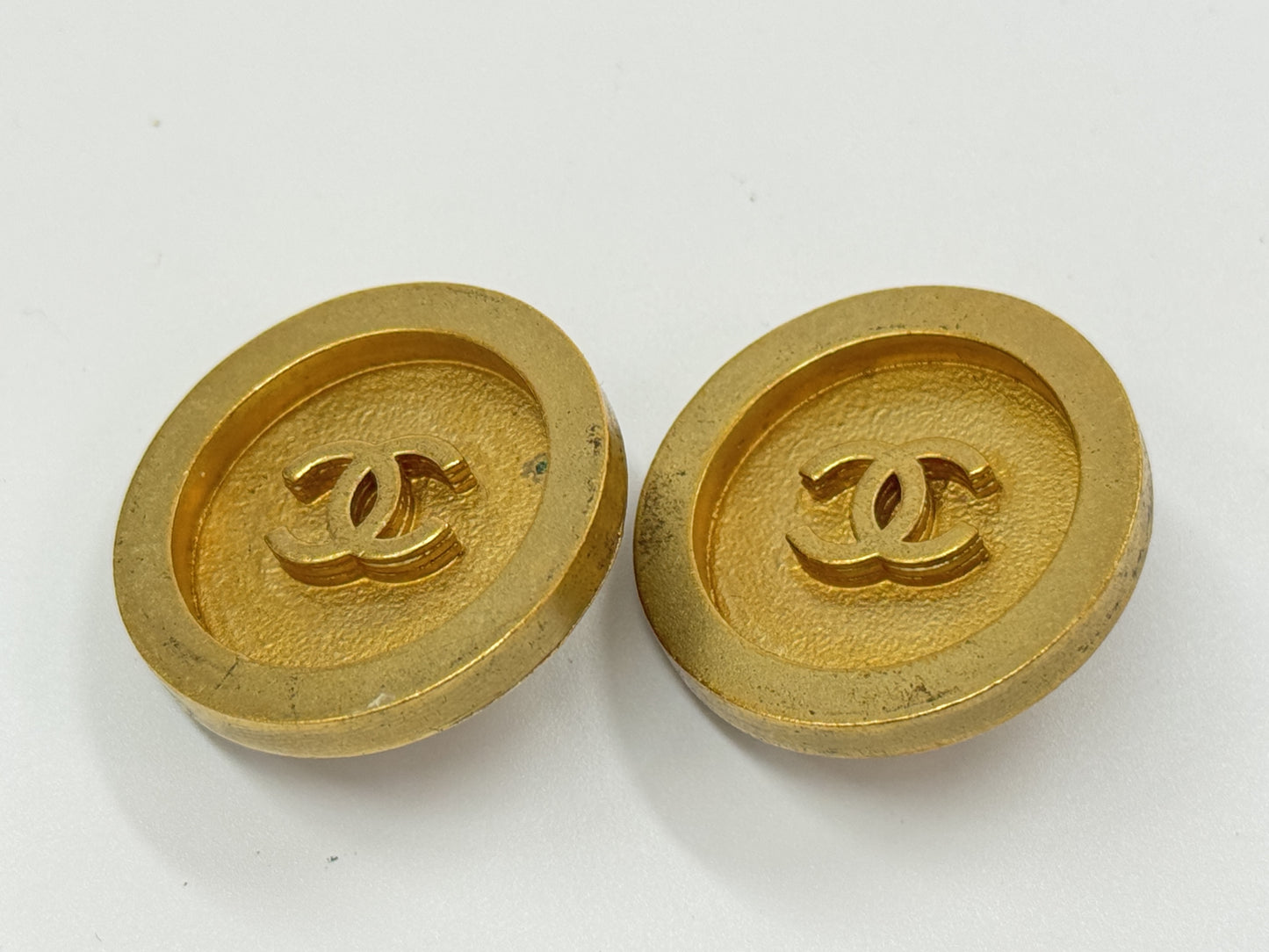 CHANEL Coco Mark Coco Earrings with Rice 94P Earrings