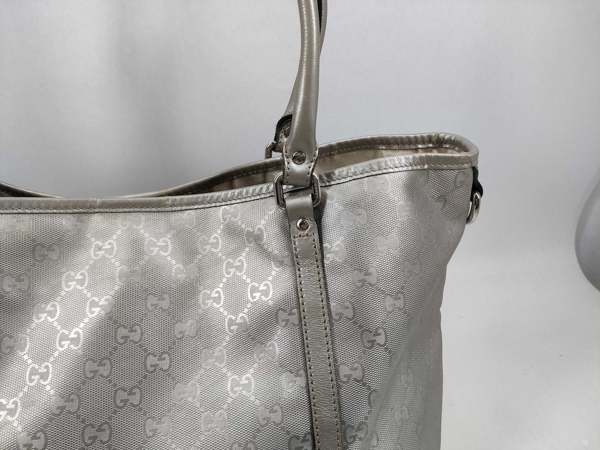 GUCCI GG Canvas Abbey GG Canvas Tote Bag