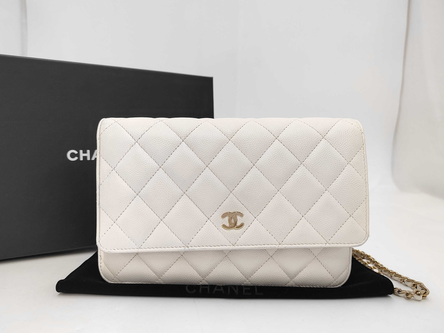 CHANEL Caviar Chain Wallet with IC Plate
