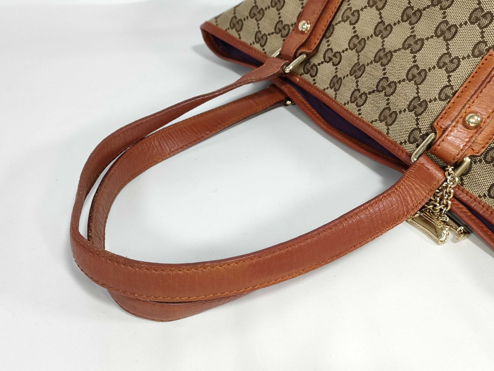 GUCCI GG Canvas Gucci Handbag Tote Bag