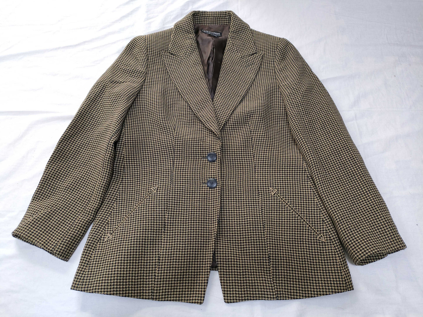 ARMANI 4 pieces of apparel and other apparel