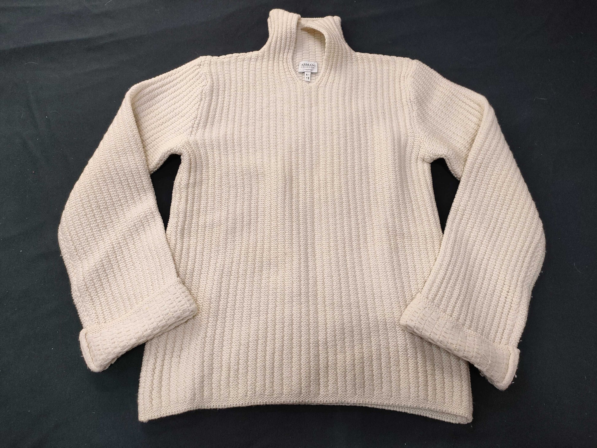 ARMANI 4 pieces of apparel and other apparel