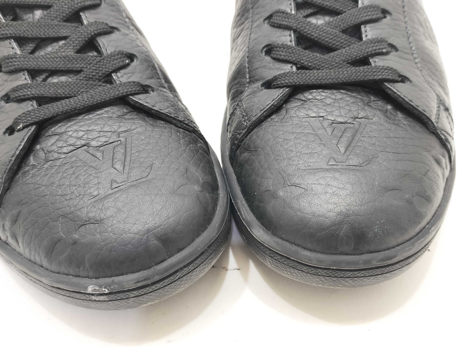 LOUIS VUITTON LV Sneakers Black Sneakers