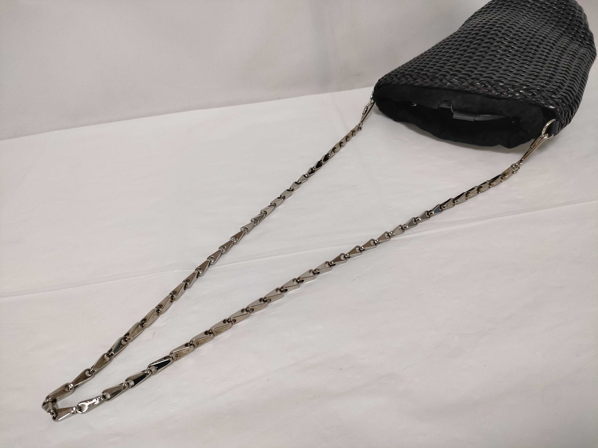 GUCCI Basket Drawstring Shoulder Bag