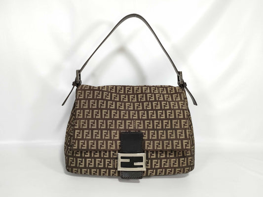 FENDI Mamma Bucket Zucchino Shoulder Bag