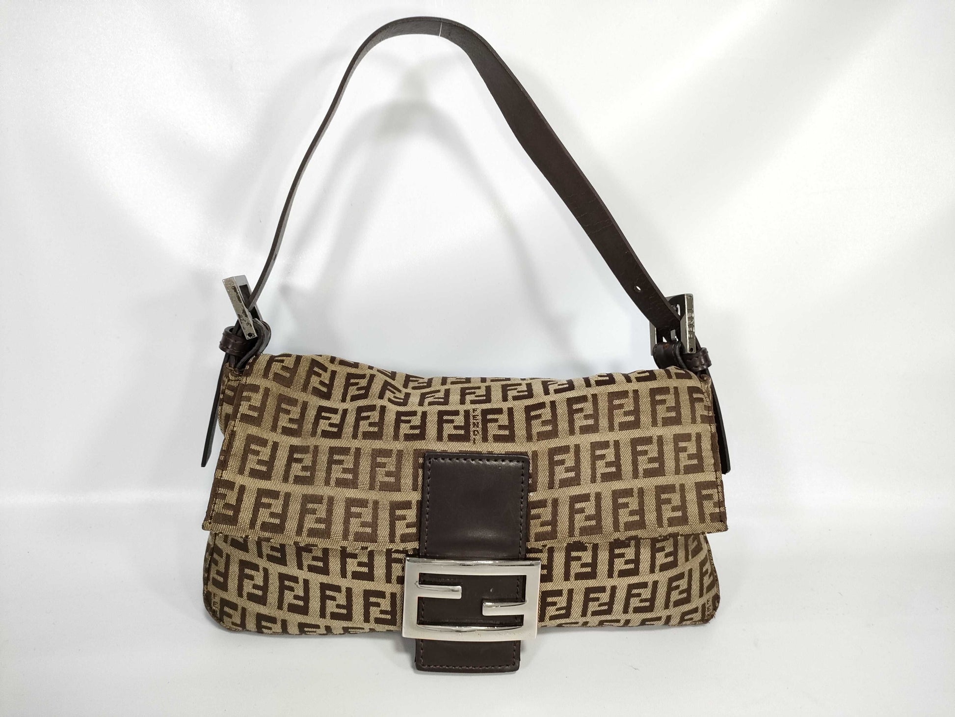 FENDI Mamma Bucket Zucchino Shoulder Bag