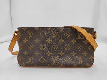 LOUIS VUITTON M51240 Monogram Trotter Shoulder Bag