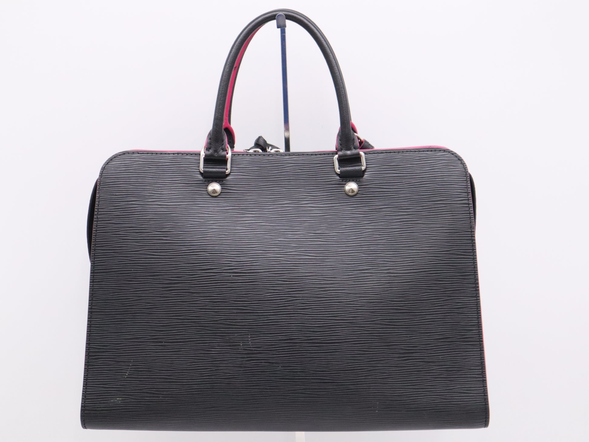 LOUIS VUITTON M54149 Epi Vaneau GM Noir Handbag with Shoulder Strap