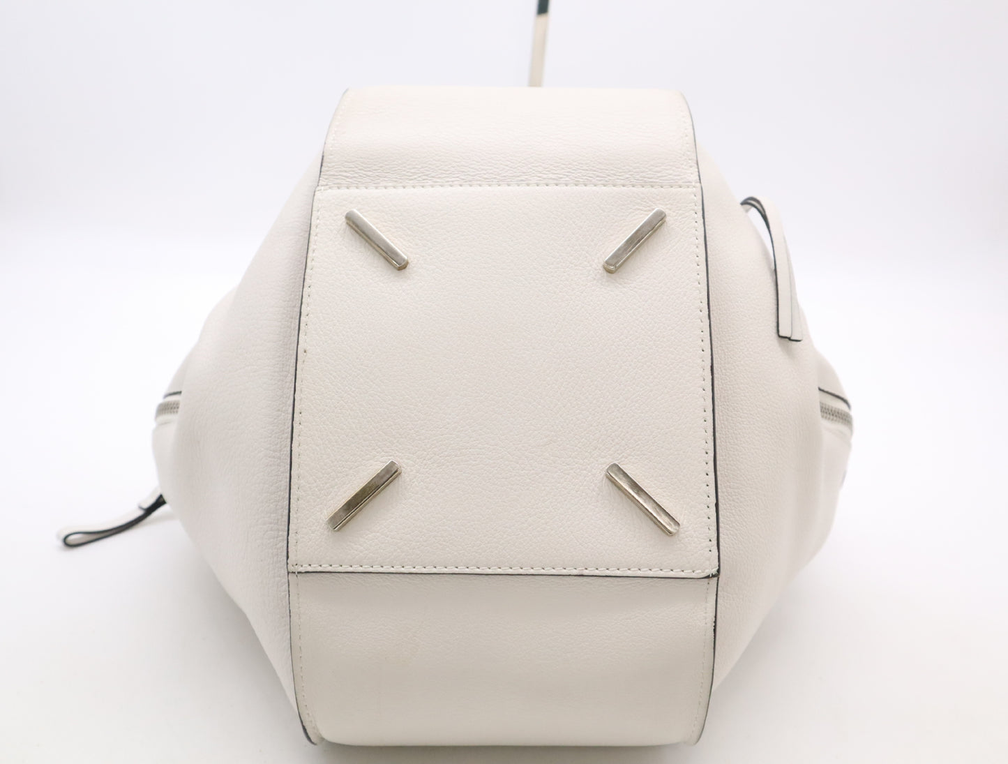 LOEWE Leather Hammock Shoulder Bag in White with Sterling Silver Hardware and Dust Bag