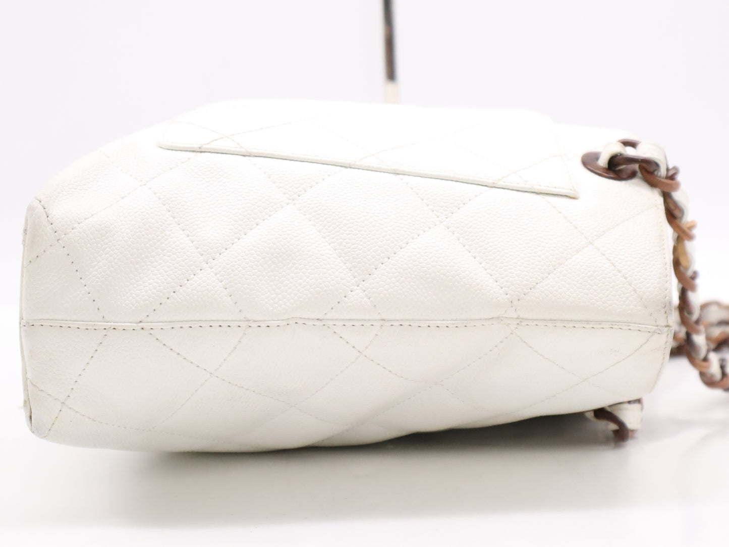  CHANEL Caviar Matelasse Chain Shoulder Bag with Wood Grain and White Seal 6498062 Shoulder Bag