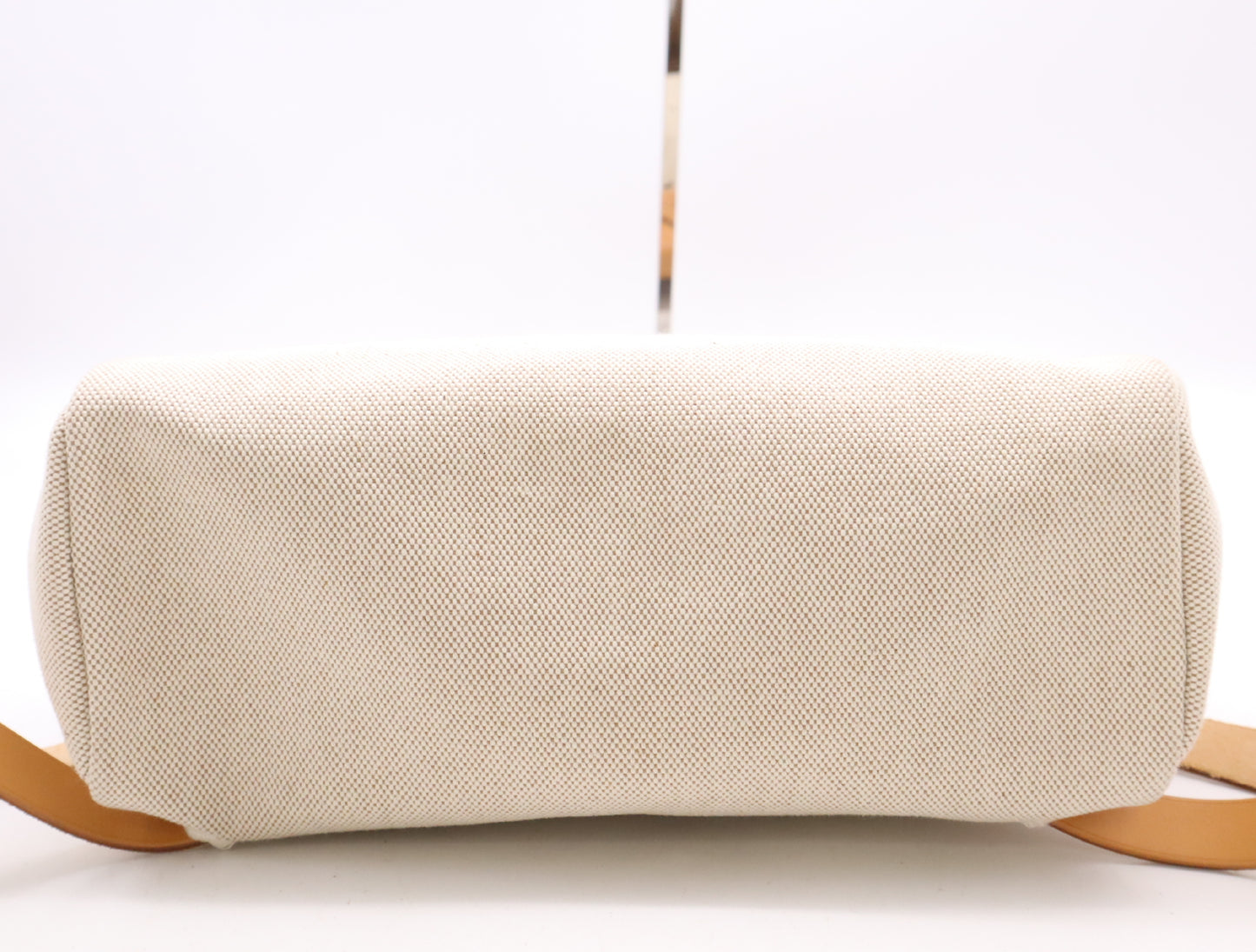 HERMES Toile H Leather Air Bag PM White Brown with Cadena, 2 Keys, and Cloche. □G Stamp, 2003. Handbag.