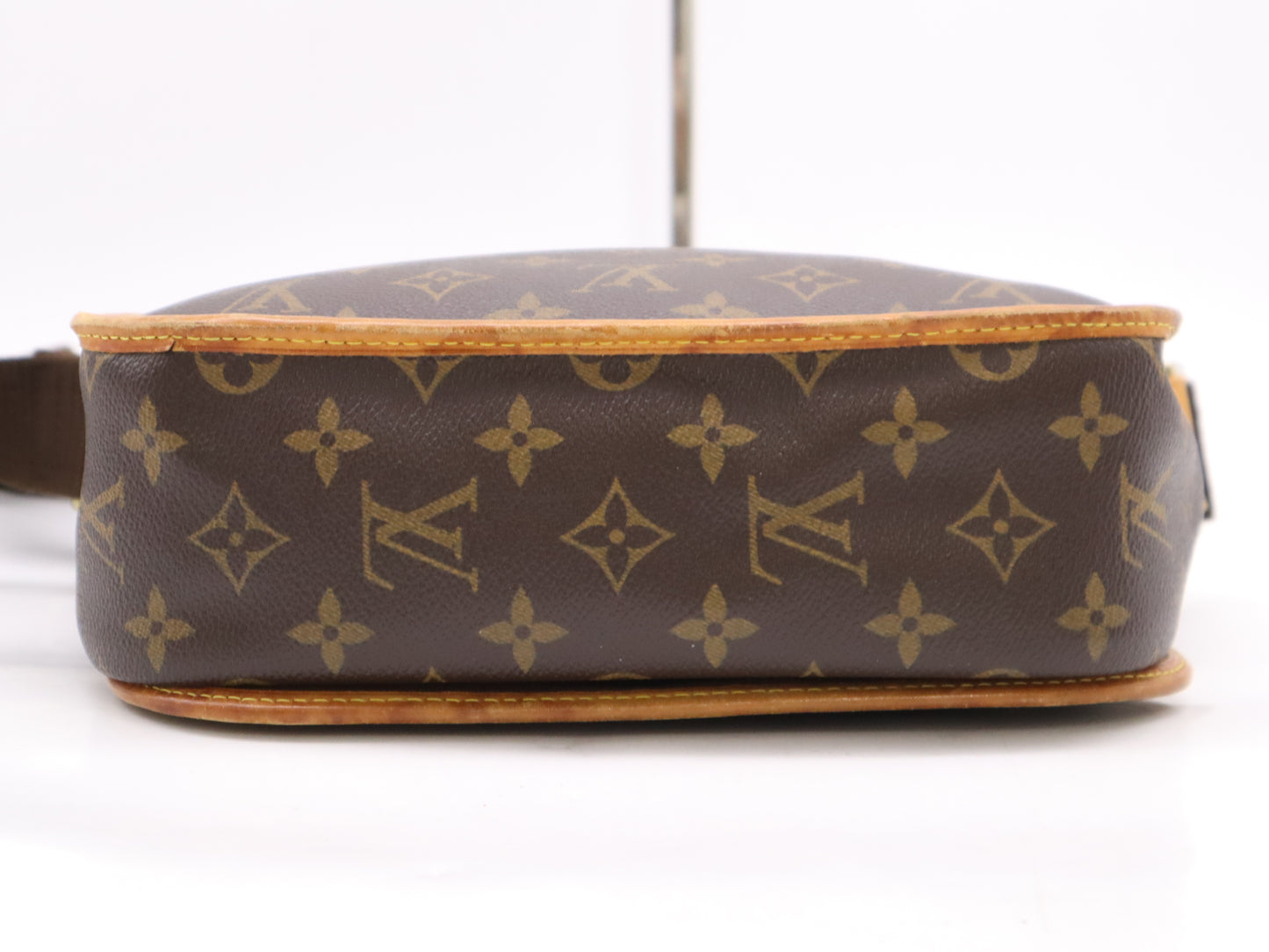 LOUIS VUITTON M40106 Monogram Messenger Bosphor PM Shoulder Bag