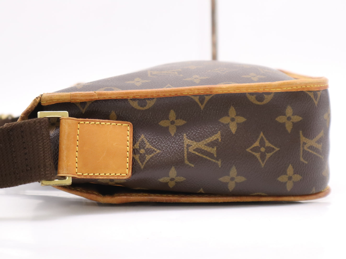 LOUIS VUITTON M40106 Monogram Messenger Bosphor PM Shoulder Bag