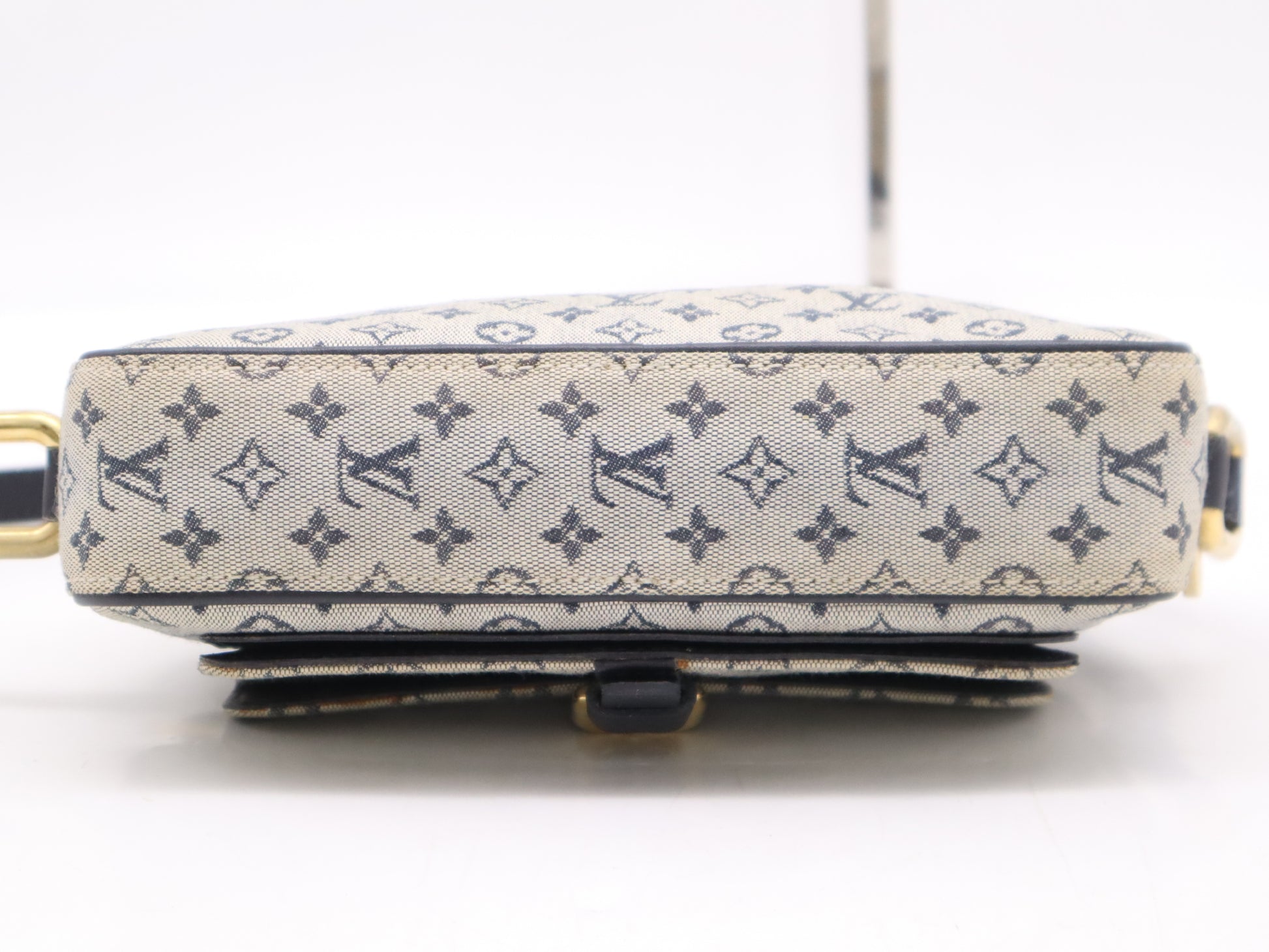 LOUIS VUITTON M92217 Mini Juliet MM Blue Shoulder Bag