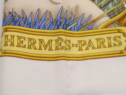 HERMES Silk Carré 90 Le Matin Neuf New Morning Pattern White Yellow Blue Scarf