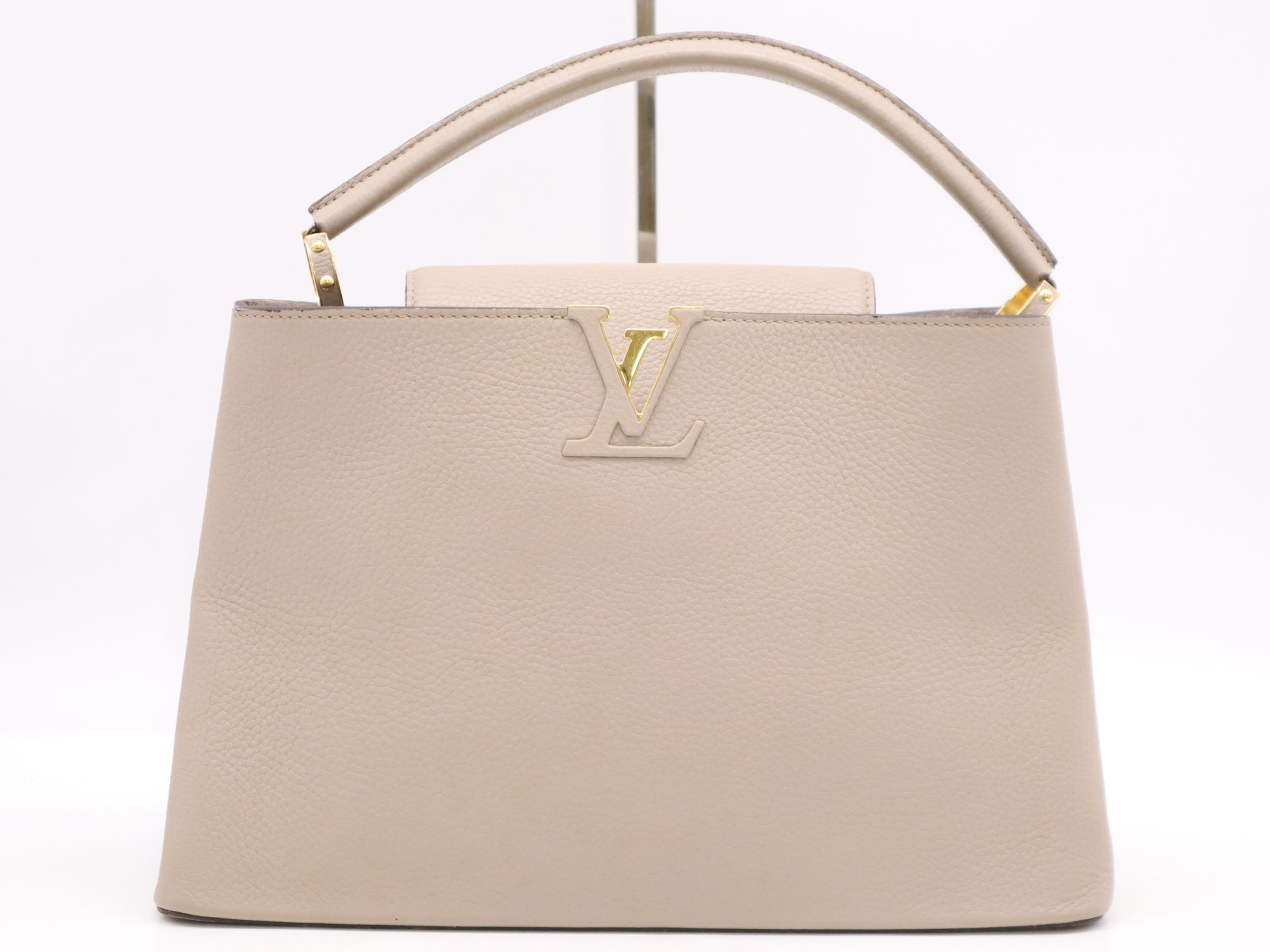 LOUIS VUITTON M94428 Taurillon Leather Capucines MM Gale Tote Bag