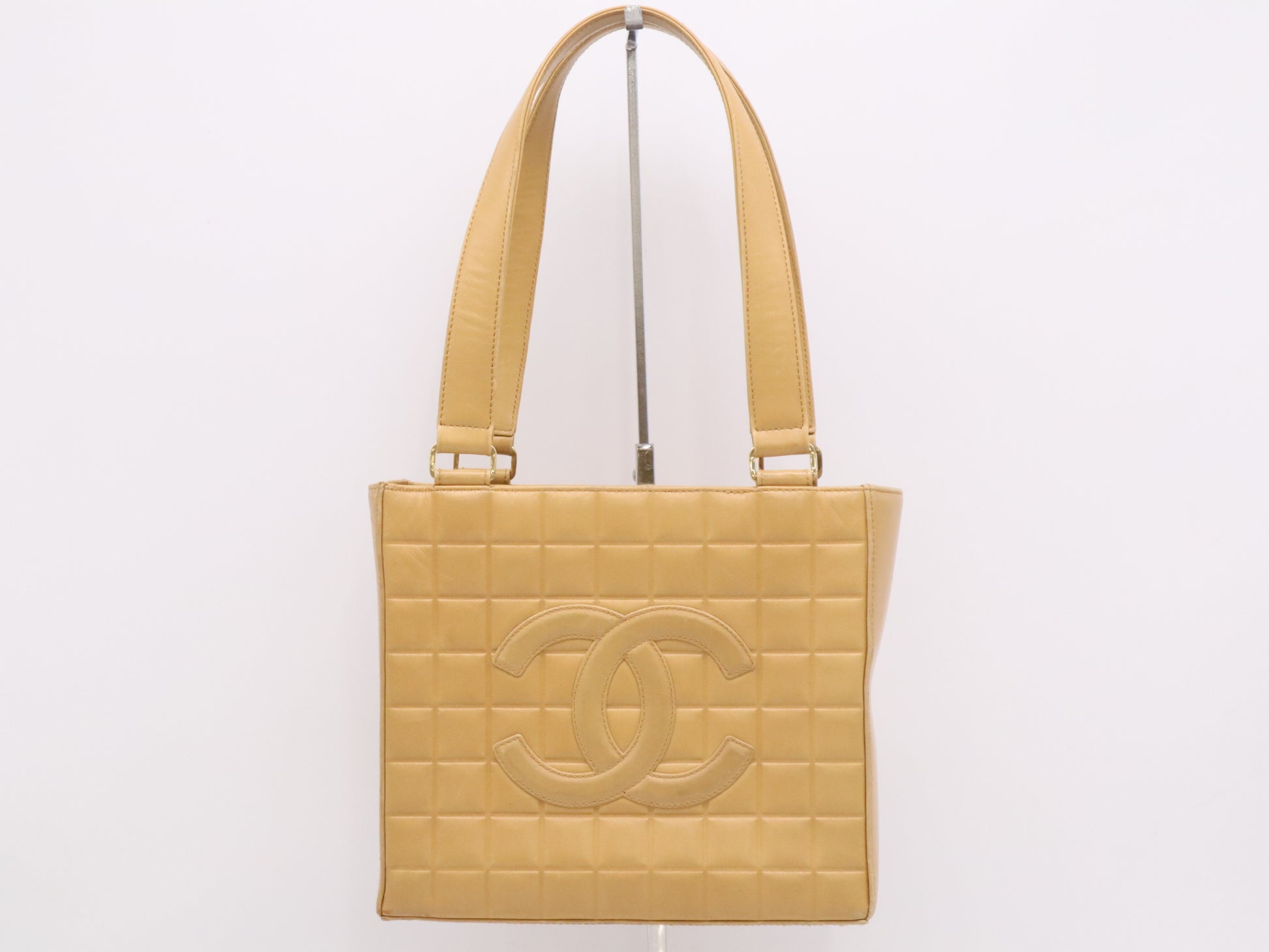 CHANEL A17809 Lambskin Chocolate Bar Shoulder Bag, Beige, GD Hardware, Seal, 7287372 Shoulder Bag