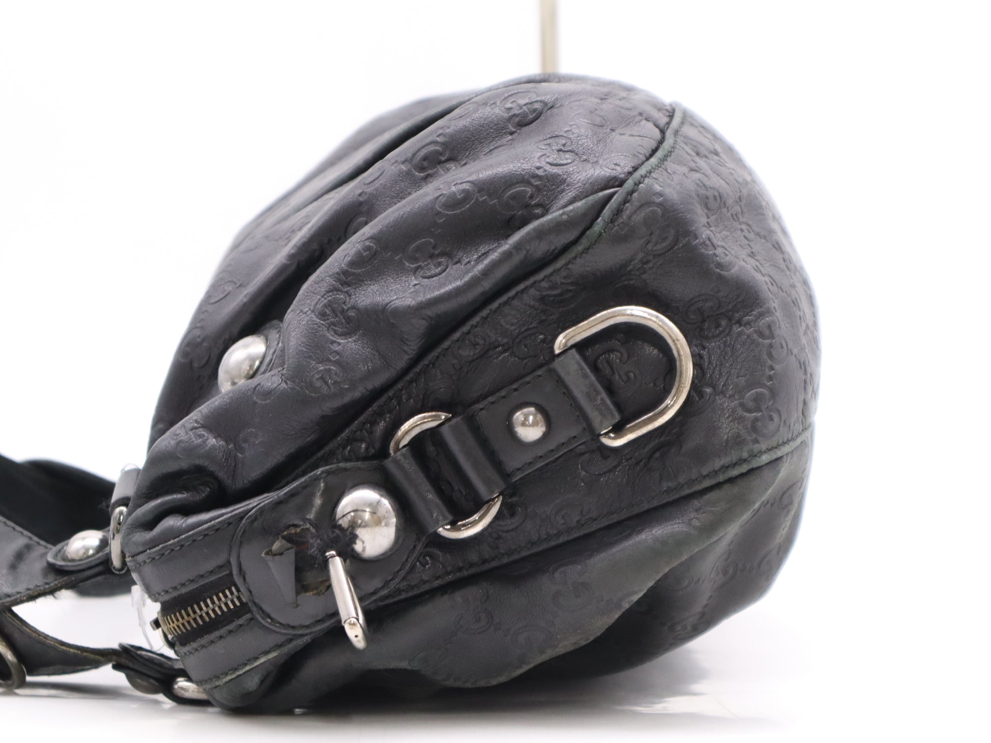 GUCCI Leather Guccissima 2-way Handbag in Black with Silver Hardware and Shoulder Strap