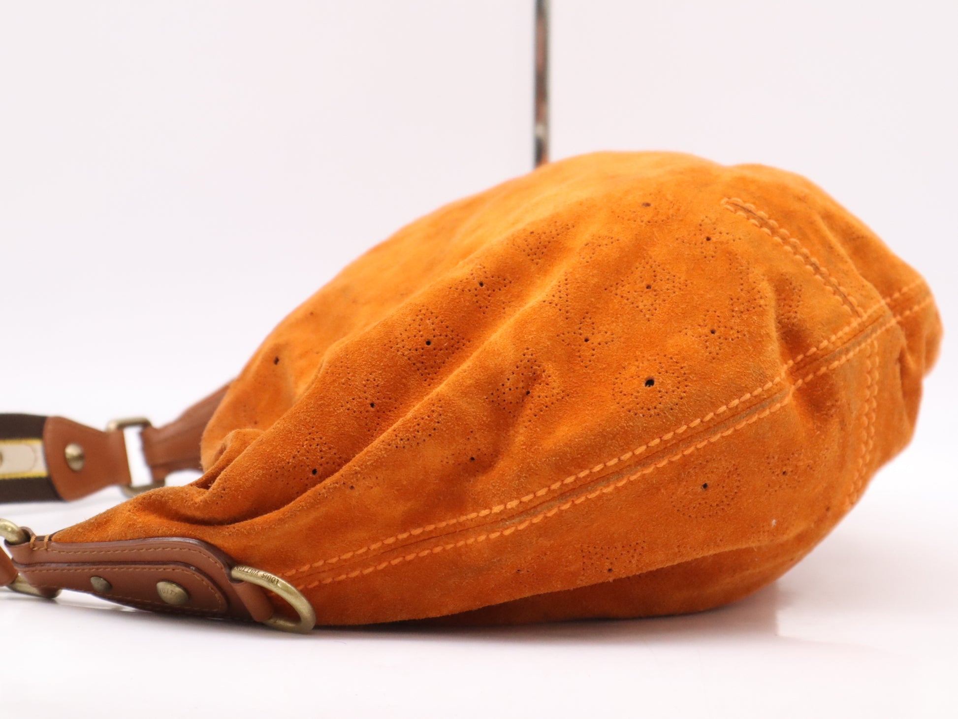 LOUIS VUITTON M95119 Suede Onata GM Shoulder Bag