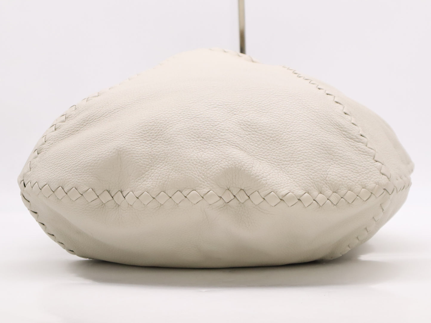 BOTTEGA VENETA Deerskin Intrecciato Cervo Shoulder Bag Hobo White