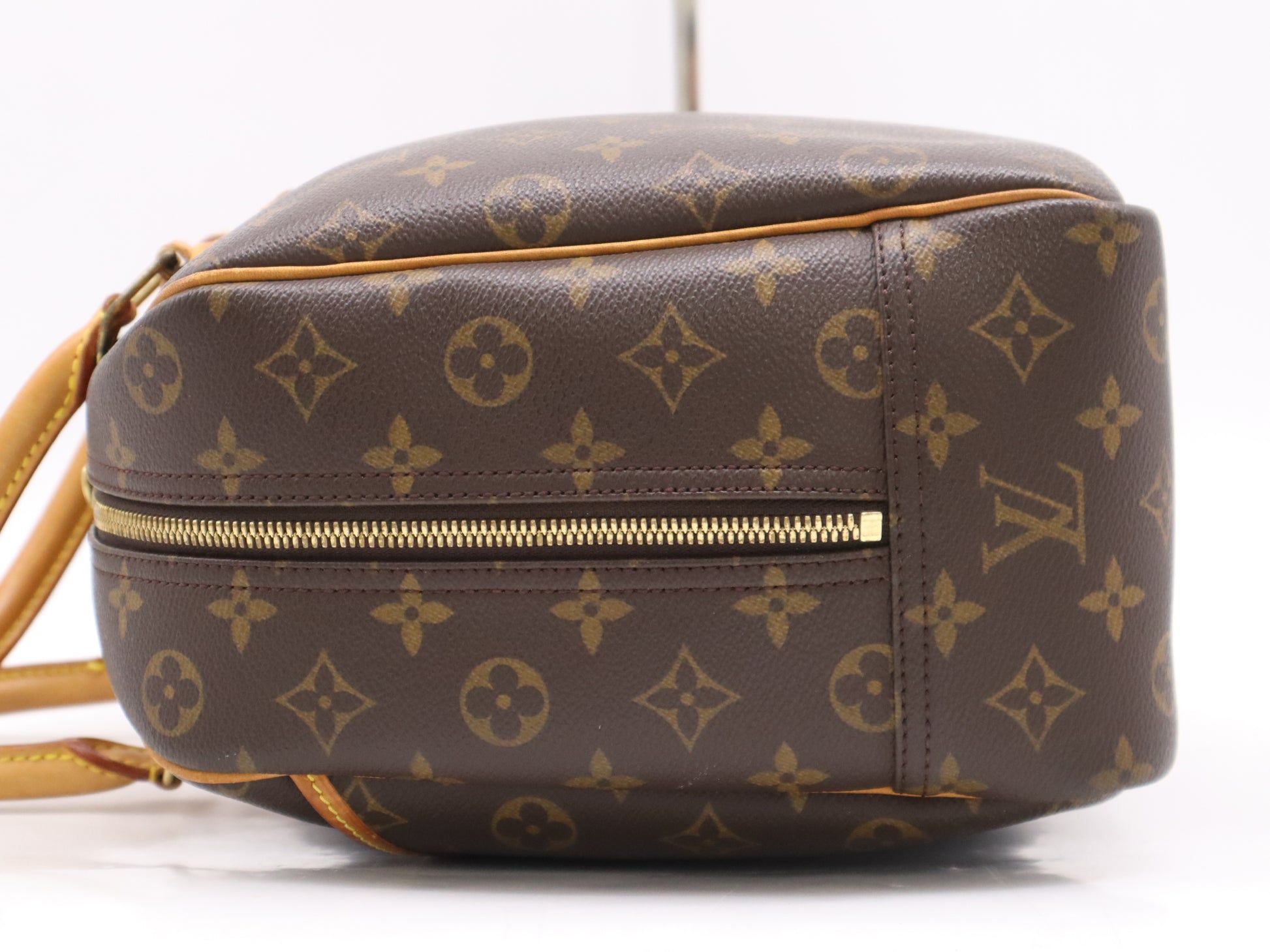 LOUIS VUITTON M47270 Monogram Deauville Handbag