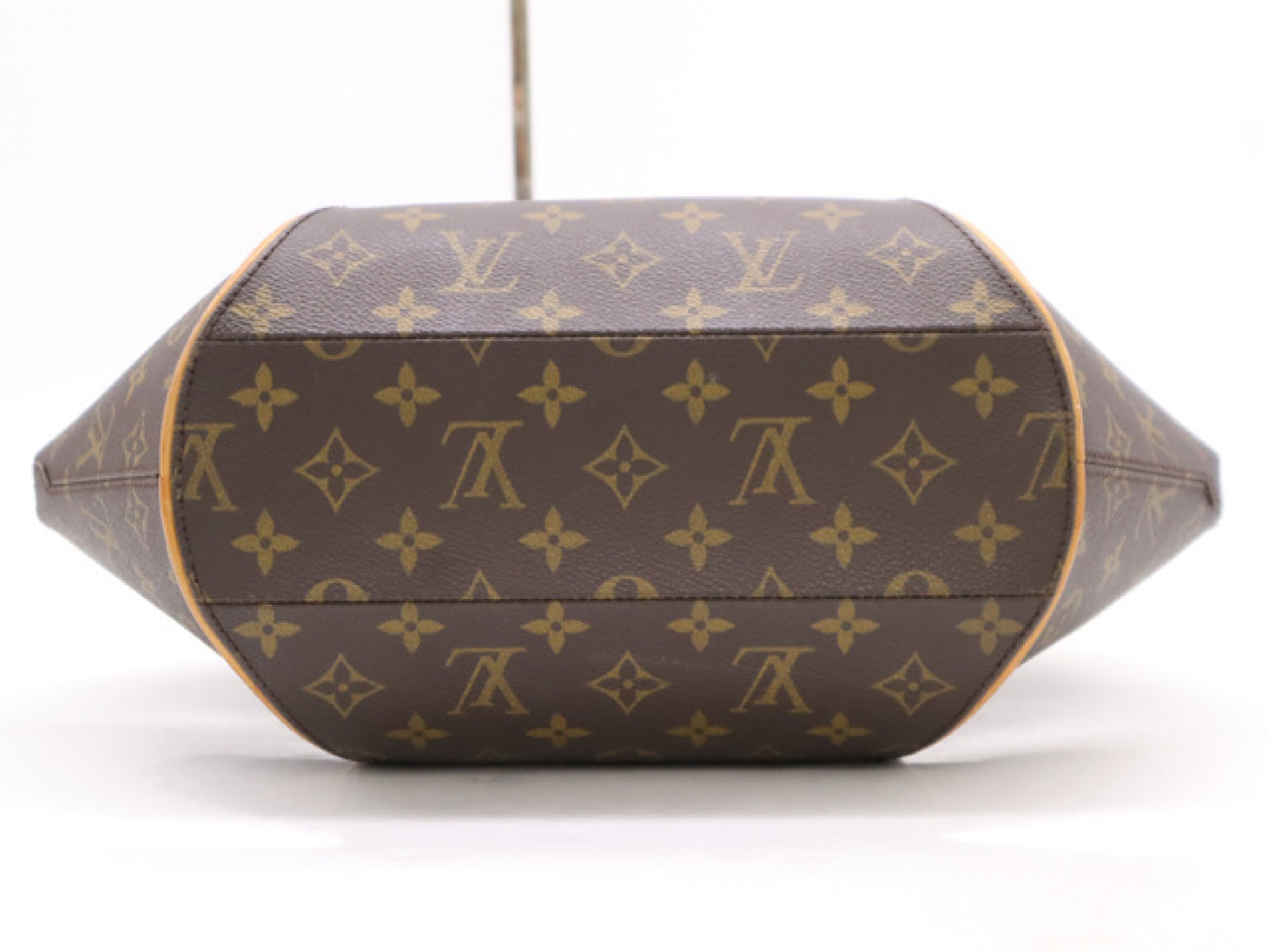 LOUIS VUITTON M51126 Monogram Ellipse MM Handbag