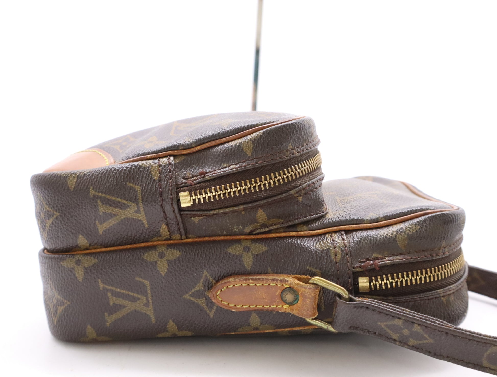 LOUIS VUITTON M45236 Monogram Amazon Shoulder Bag