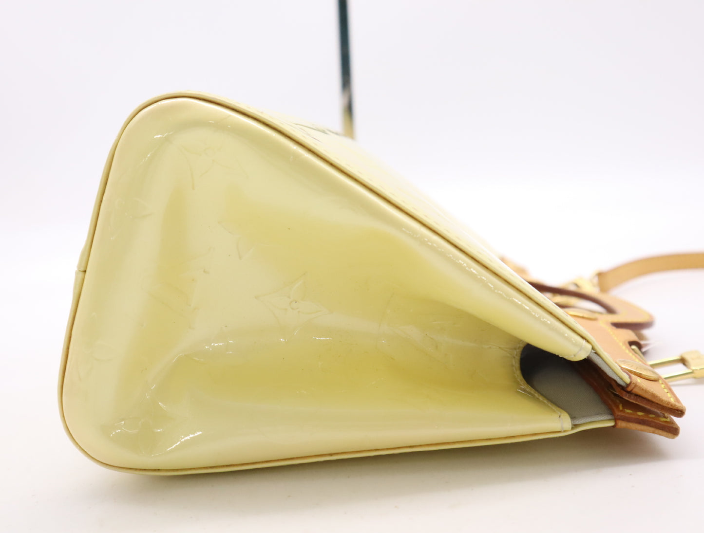 LOUIS VUITTON M91374 Vernis Roxbury Drive Pearl Handbag with Shoulder Strap