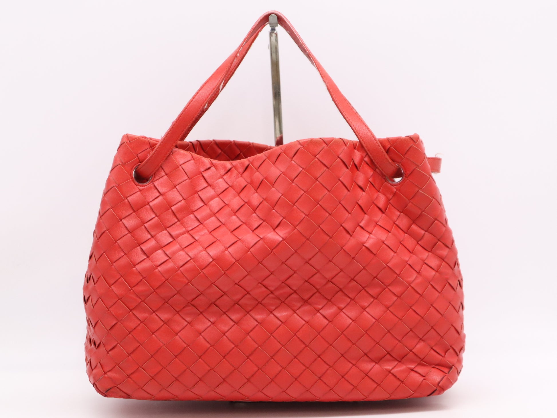 BOTTEGA VENETA Calfskin Intrecciato Tote Bag in Red with Dust Bag