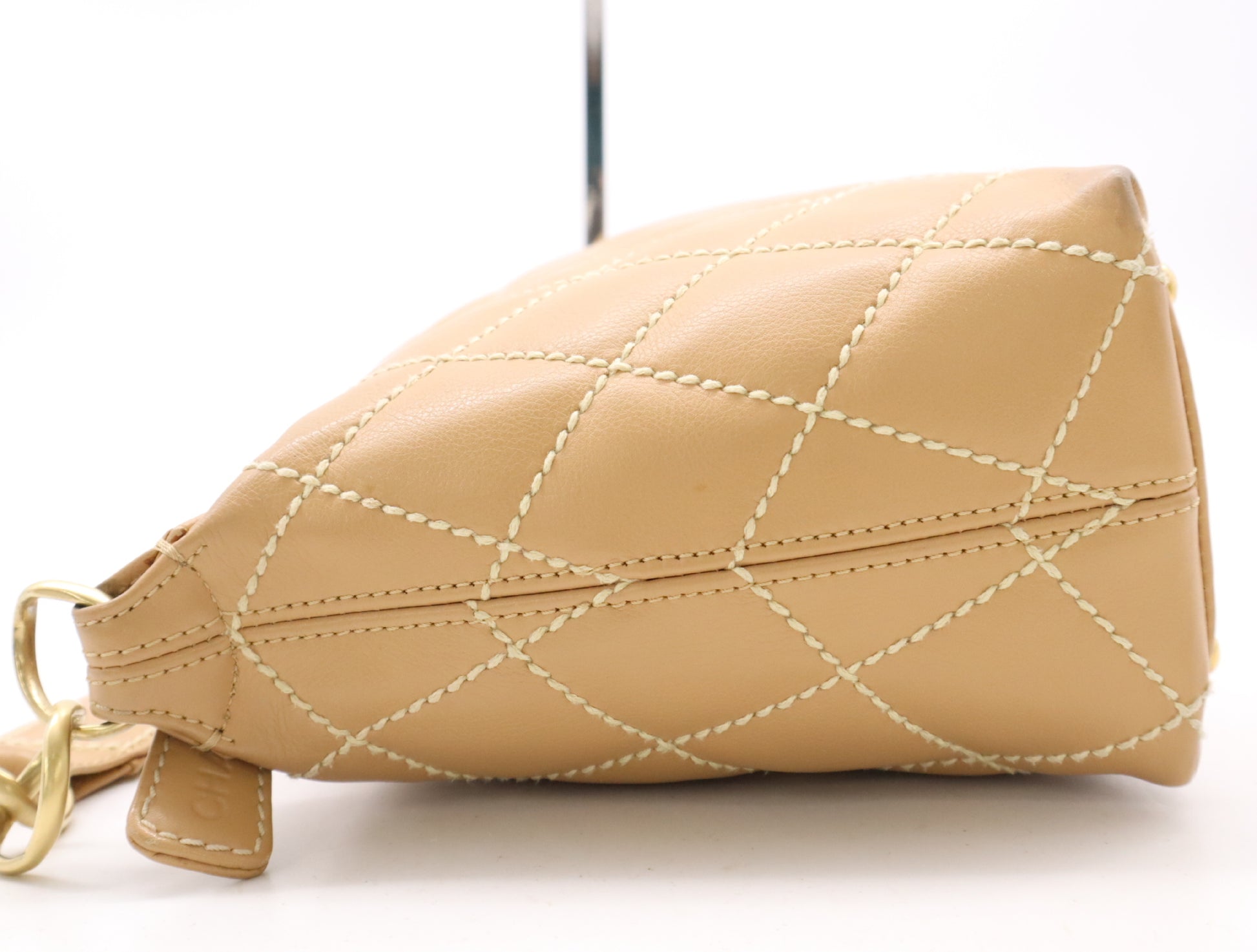 CHANEL Leather Wild Stitch One-Shoulder Bag, Beige, GD Hardware, Seal, 8019577 Shoulder Bag