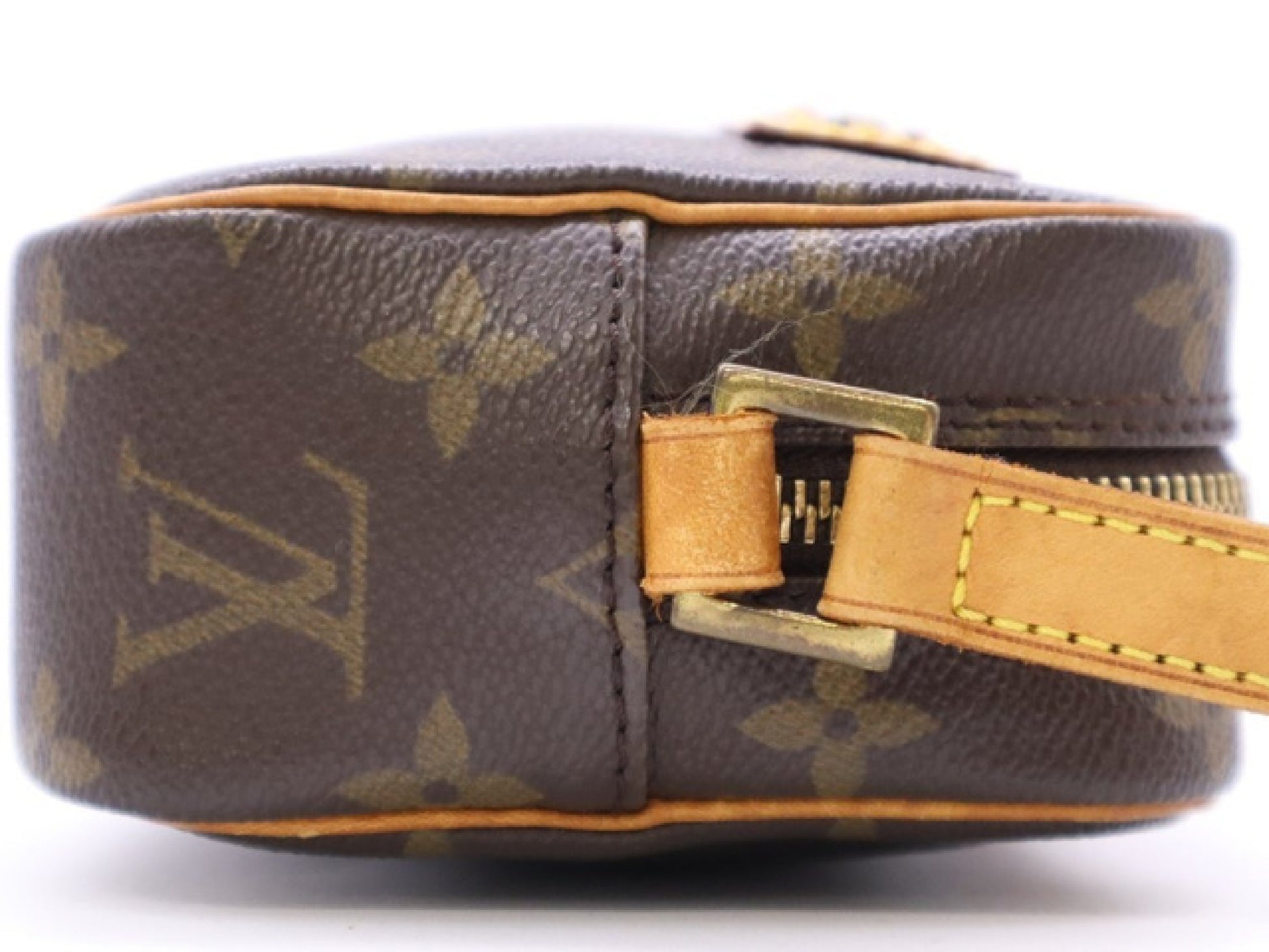 LOUIS VUITTON M51183 Monogram Pochette Cite Shoulder Bag