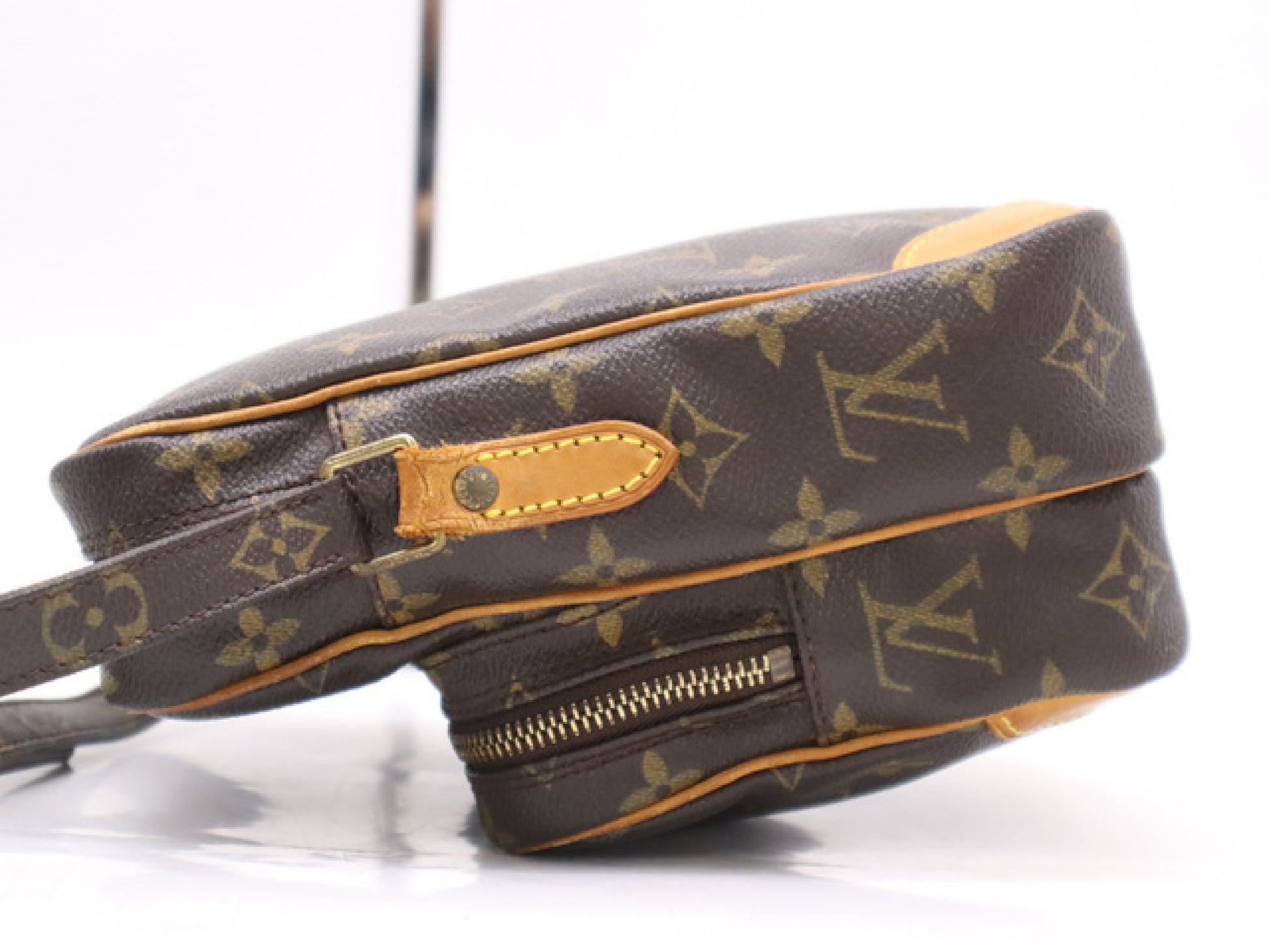 LOUIS VUITTON M45236 Monogram Amazon Shoulder Bag