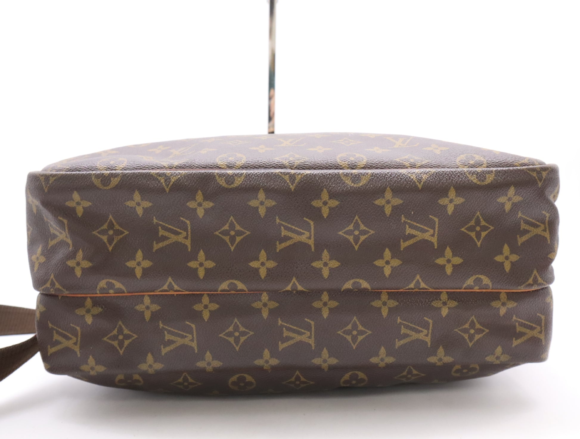 LOUIS VUITTON M45252 Monogram Reporter GM Shoulder Bag