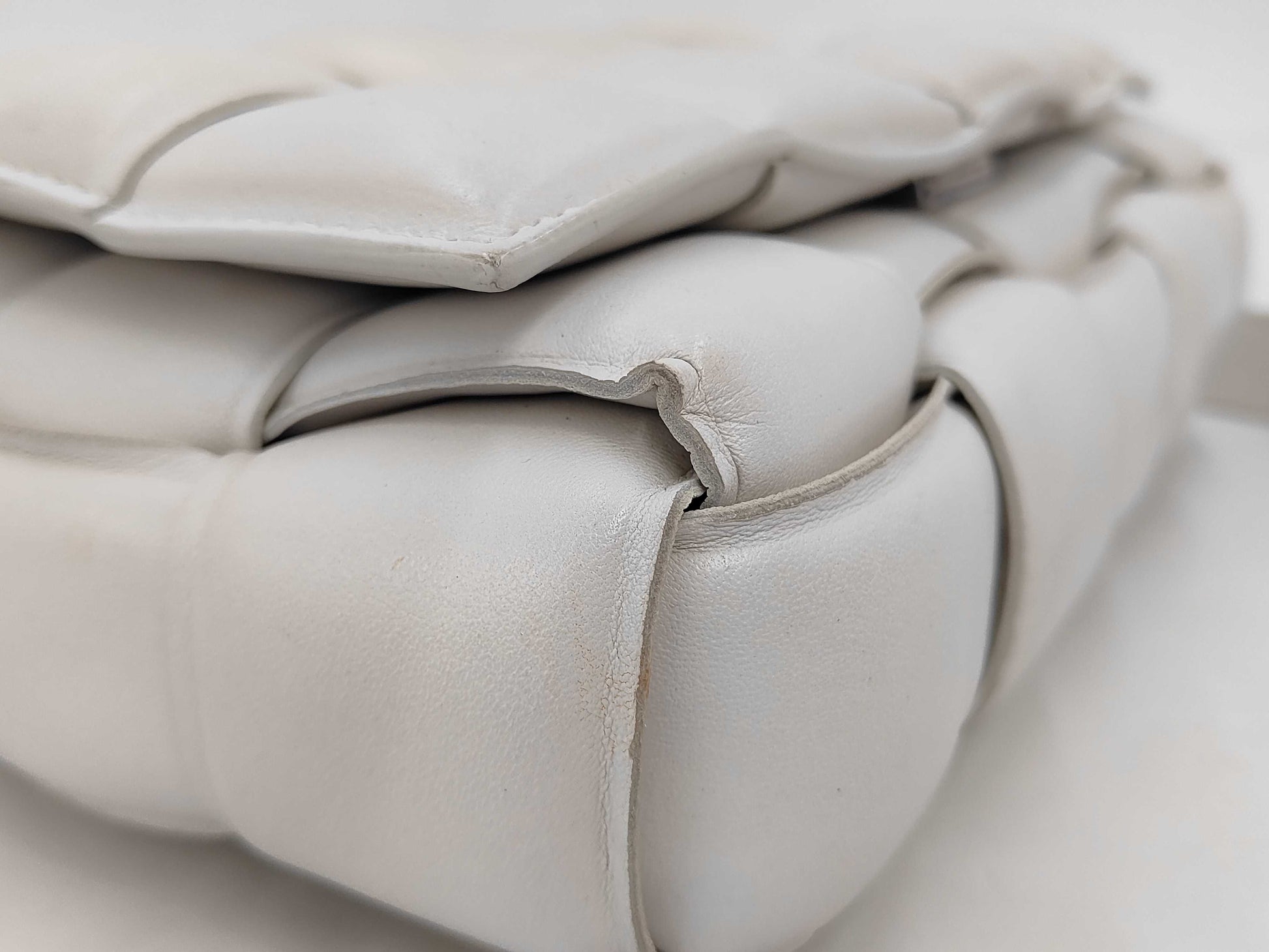 BOTTEGA VENETA 591970 Leather Padded Cassette Shoulder Bag in White with Sterling Silver Hardware and Dust Bag