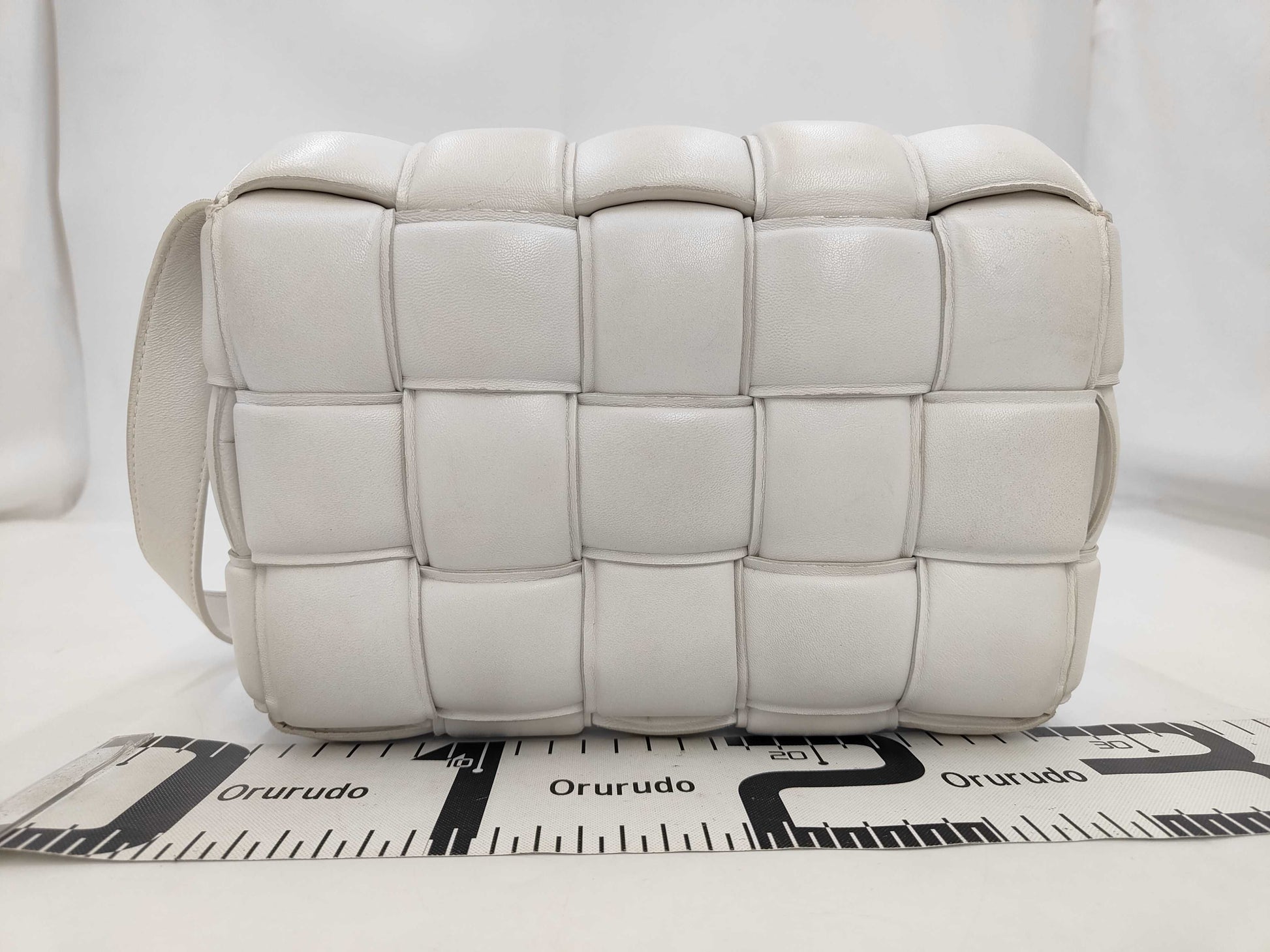 BOTTEGA VENETA 591970 Leather Padded Cassette Shoulder Bag in White with Sterling Silver Hardware and Dust Bag