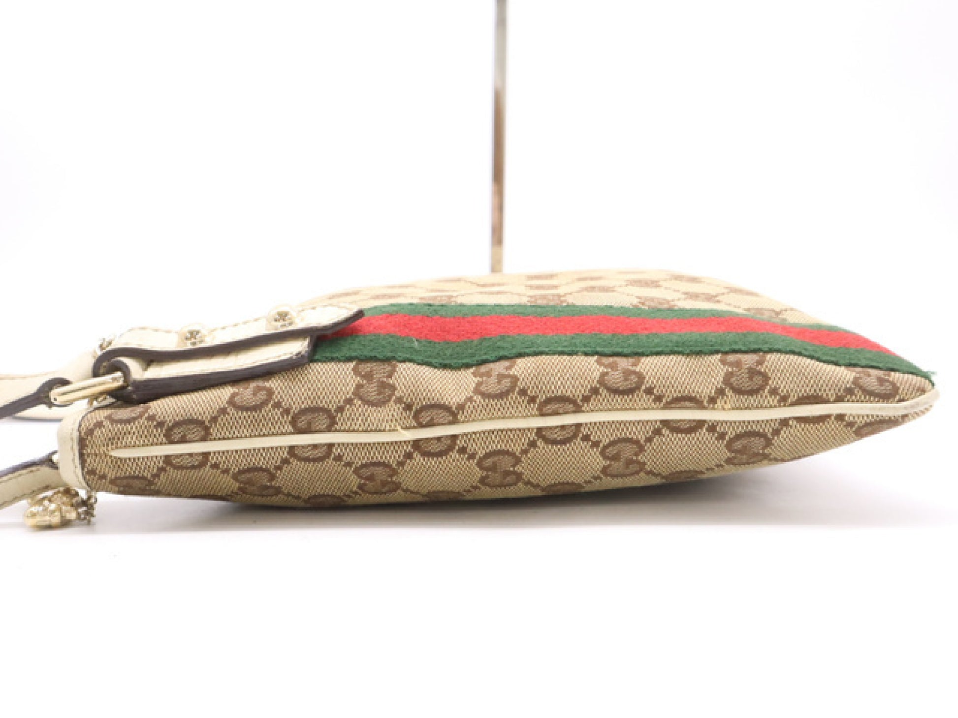 GUCCI 144388 GG Canvas Sherry Line Shoulder Bag, Beige with GD Hardware