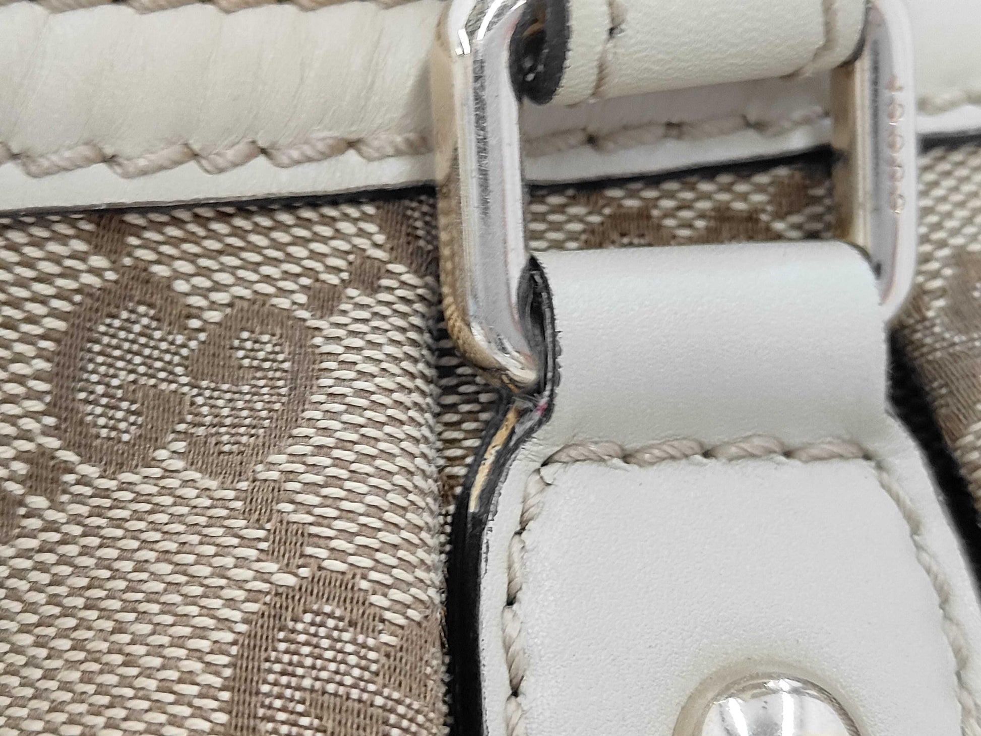 GUCCI 247902 Canvas GG Canvas Sukey 2-Way Bag with Shoulder Strap