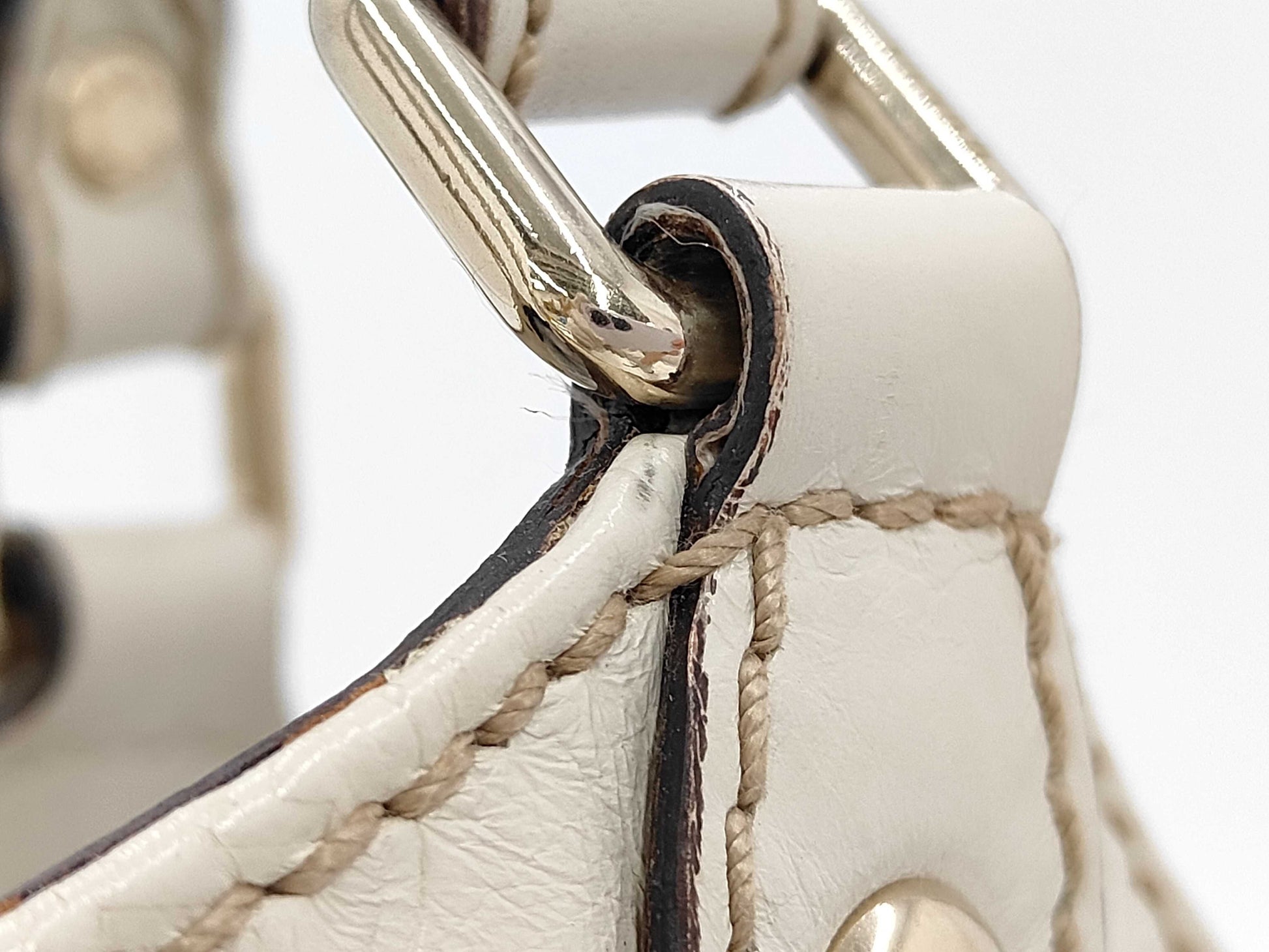 GUCCI 211944 Canvas GG Canvas Sukey Handbag Beige White Handbag