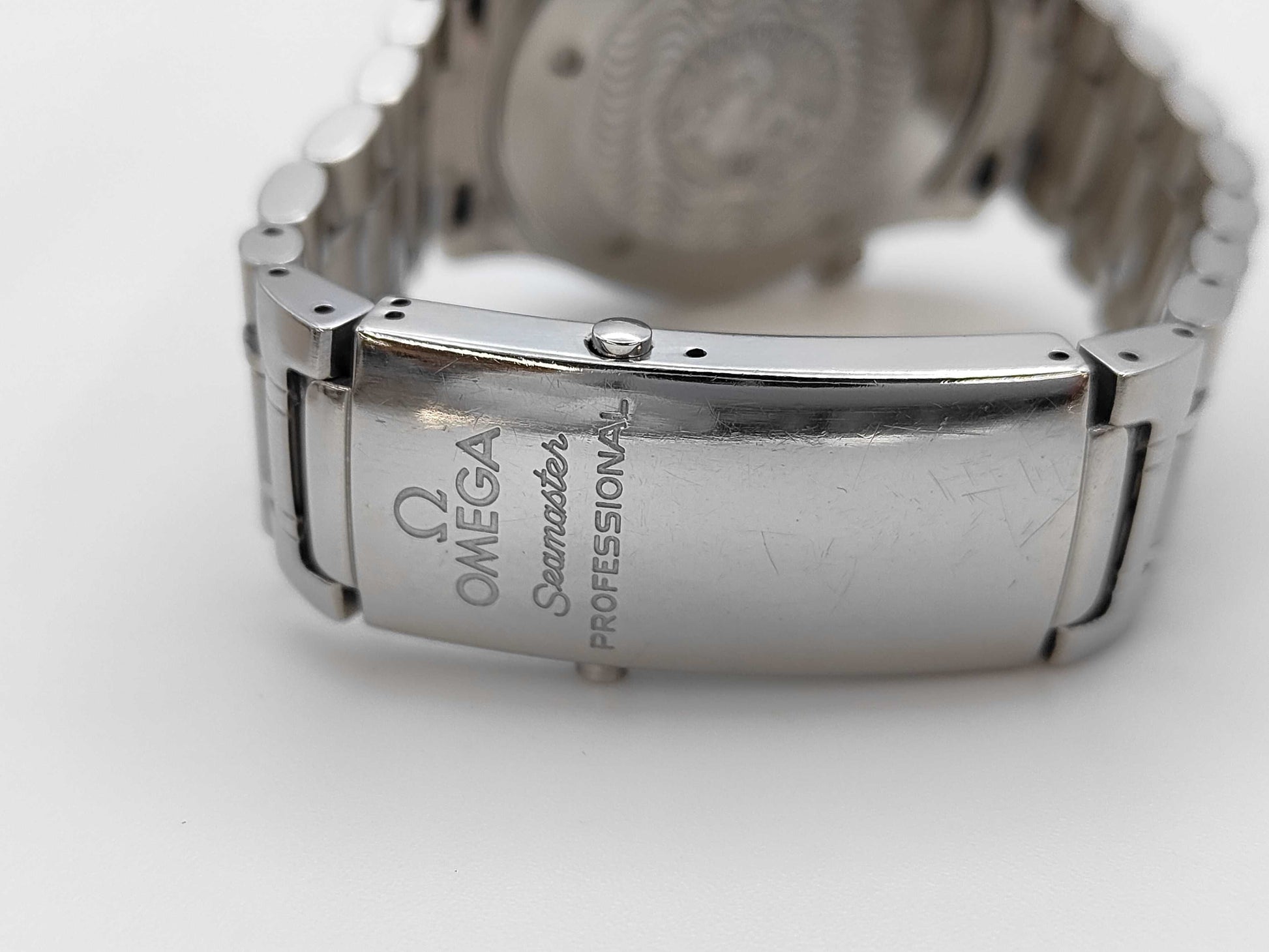 OMEGA Seamaster 2264.50 58944862 Black Dial Quartz Men's Watch