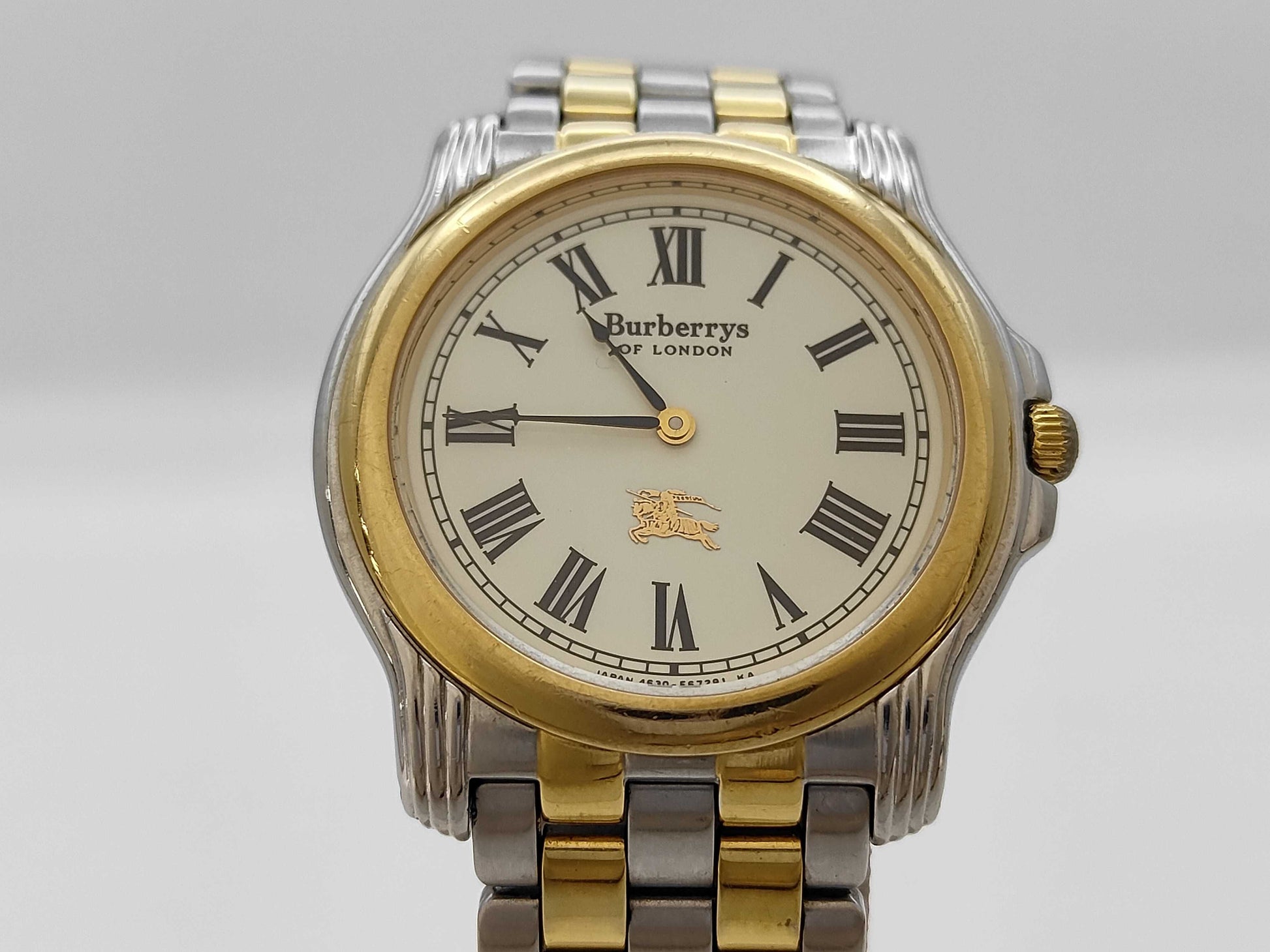 BURBERRY 4620-E64197 003976 Quartz Women's Watch