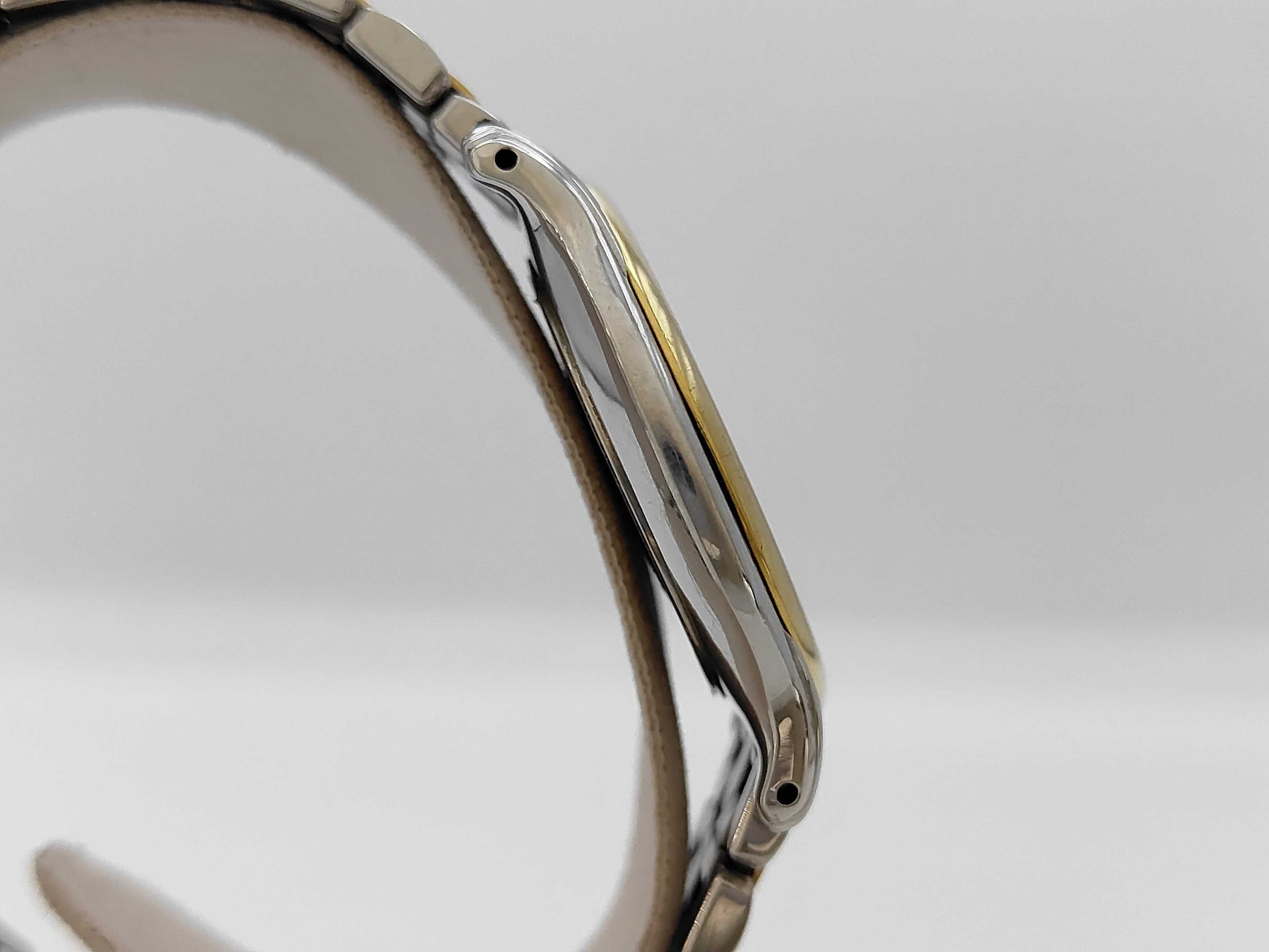 BURBERRY 4620-E64197 003976 Quartz Women's Watch