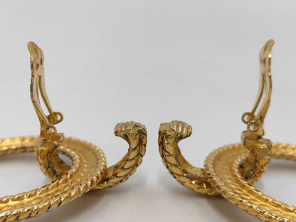 CHANEL Chanel Swing Gold Earrings