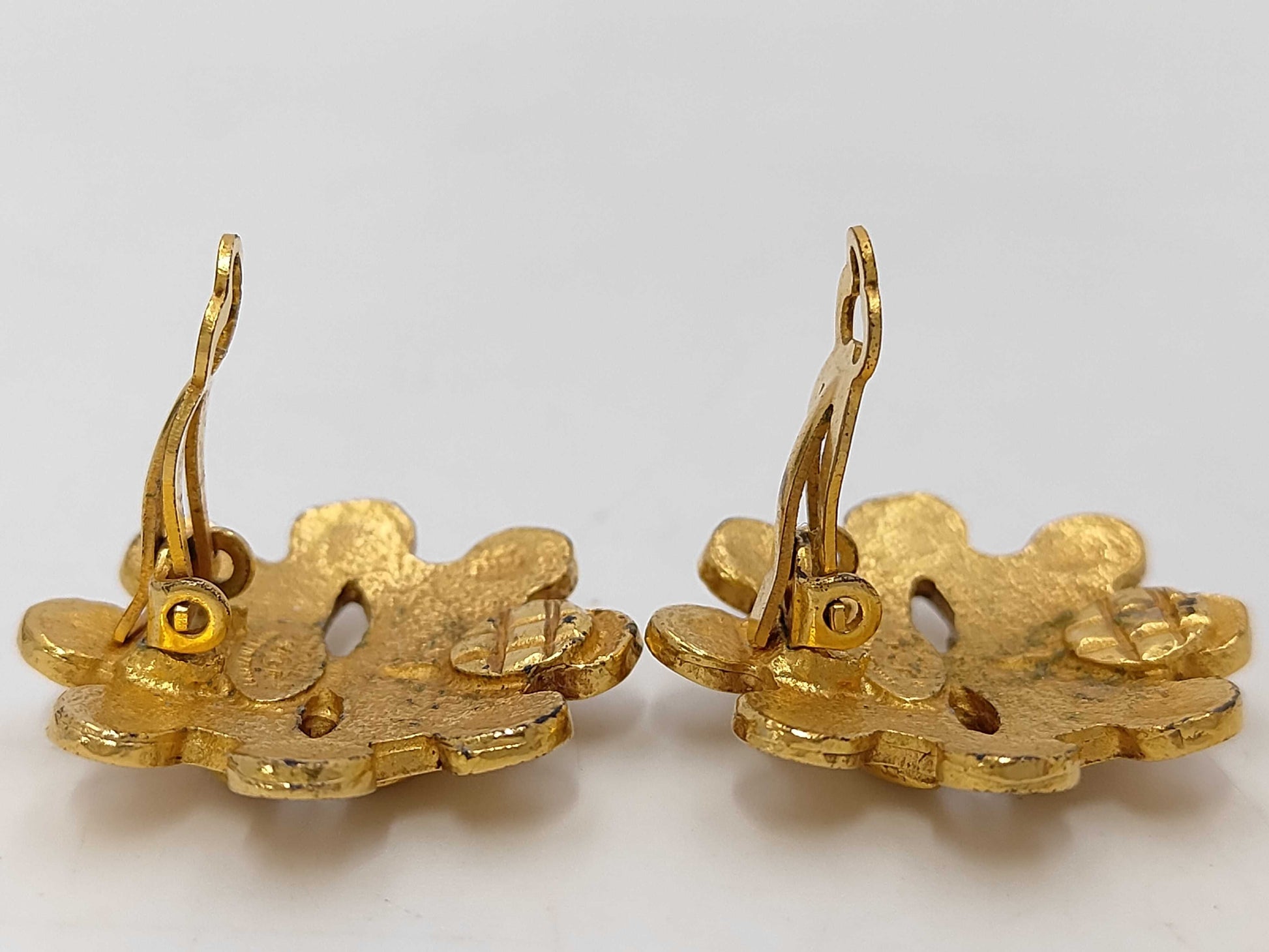 CHANEL Coco Mark Gold Earrings