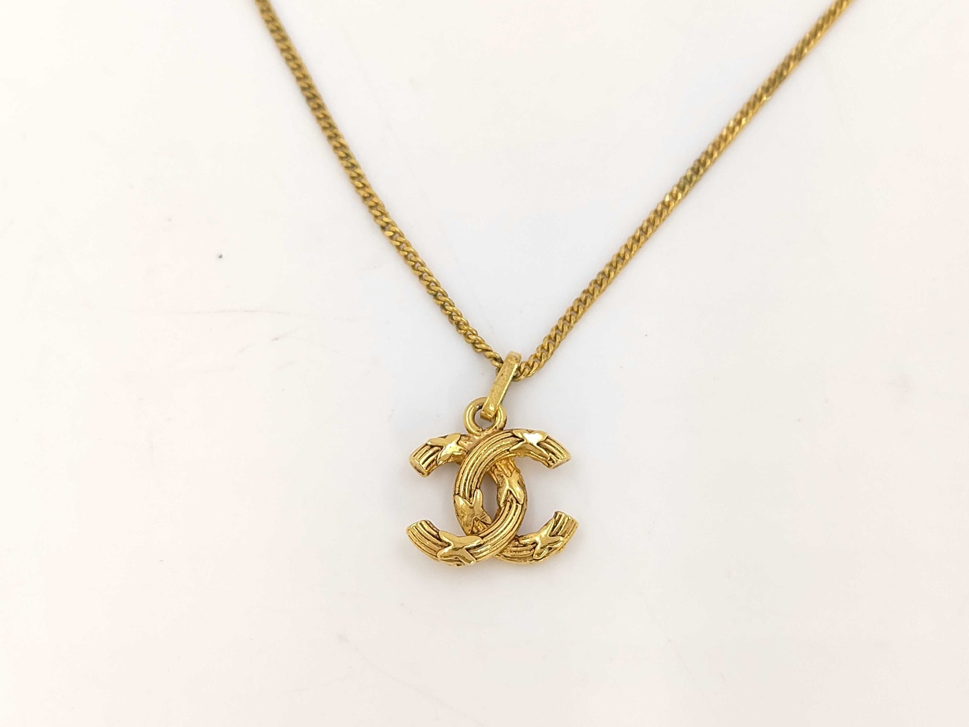 CHANEL Coco Mark Gold Necklace