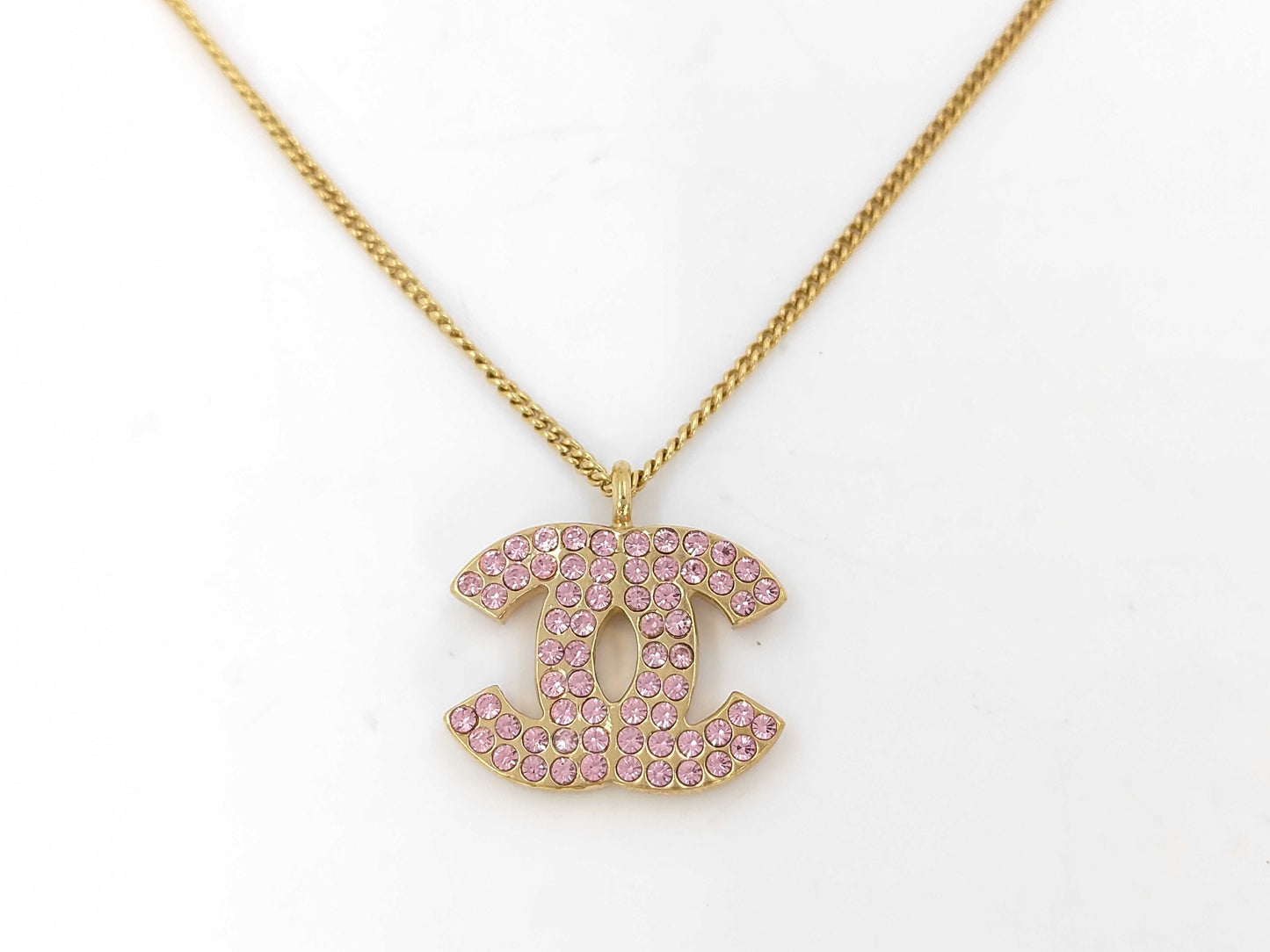 CHANEL Rhinestone Pink Necklace